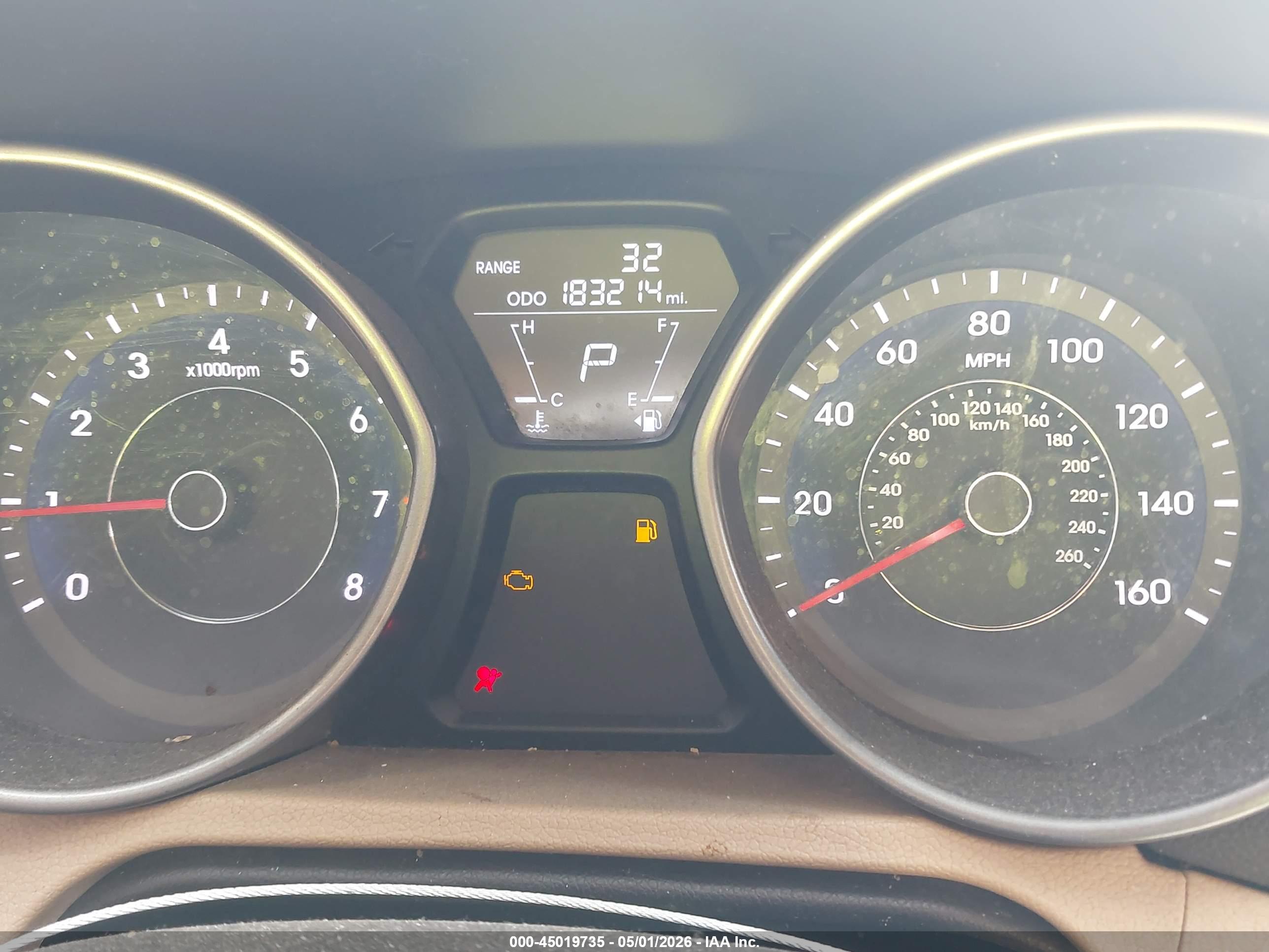 HYUNDAI ELANTRA image 7
