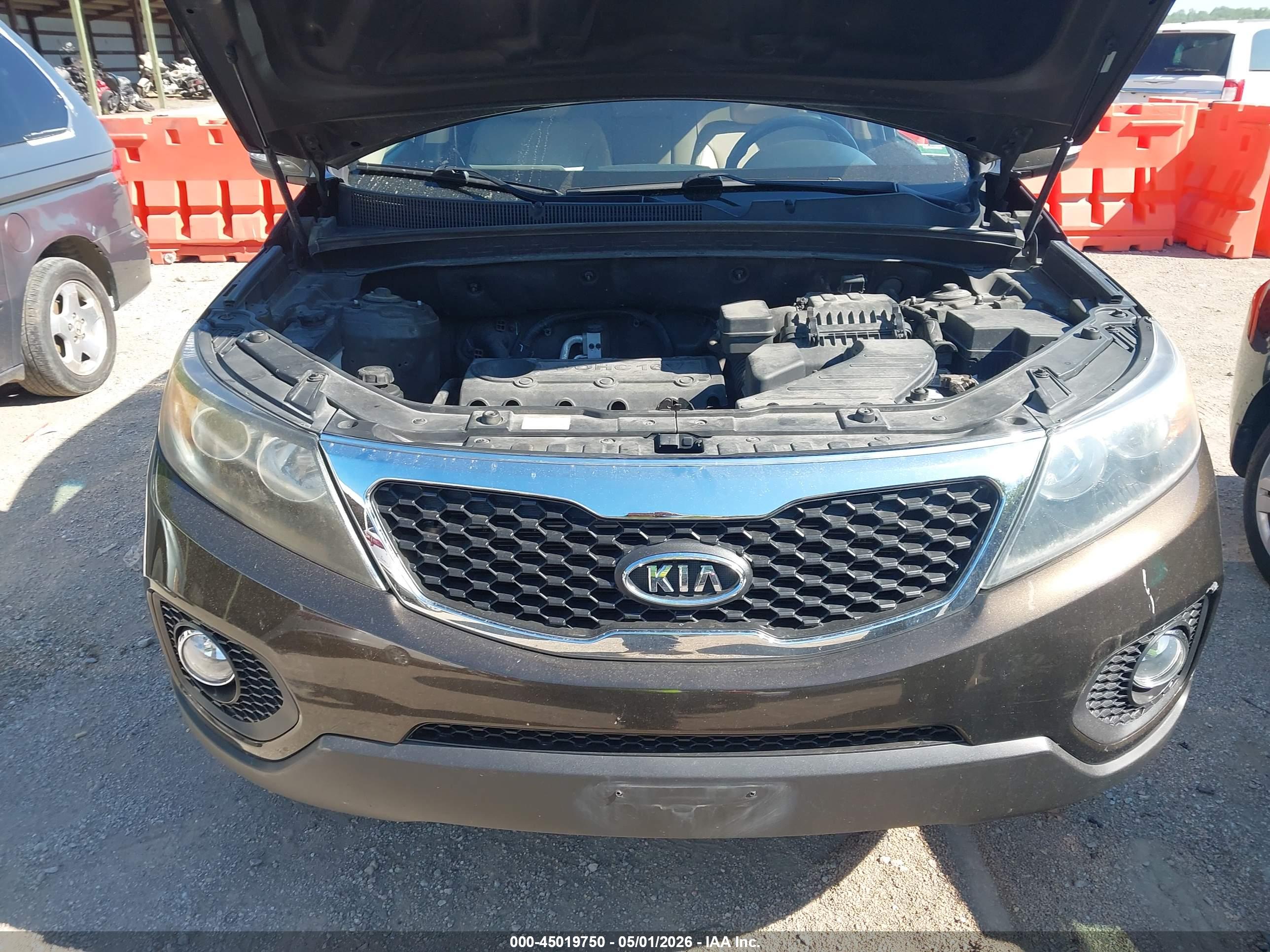 KIA SORENTO image 10