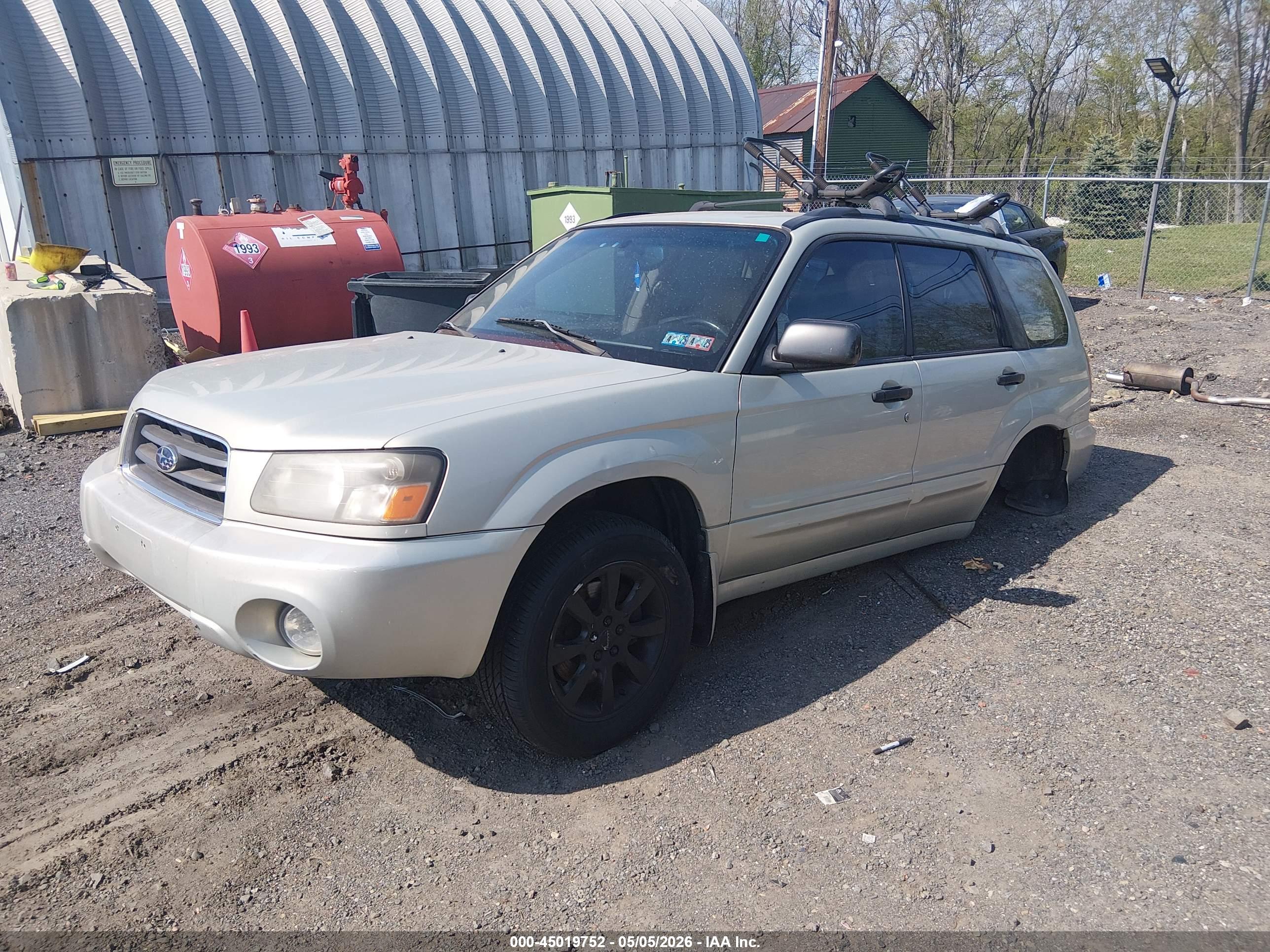 SUBARU FORESTER image 2