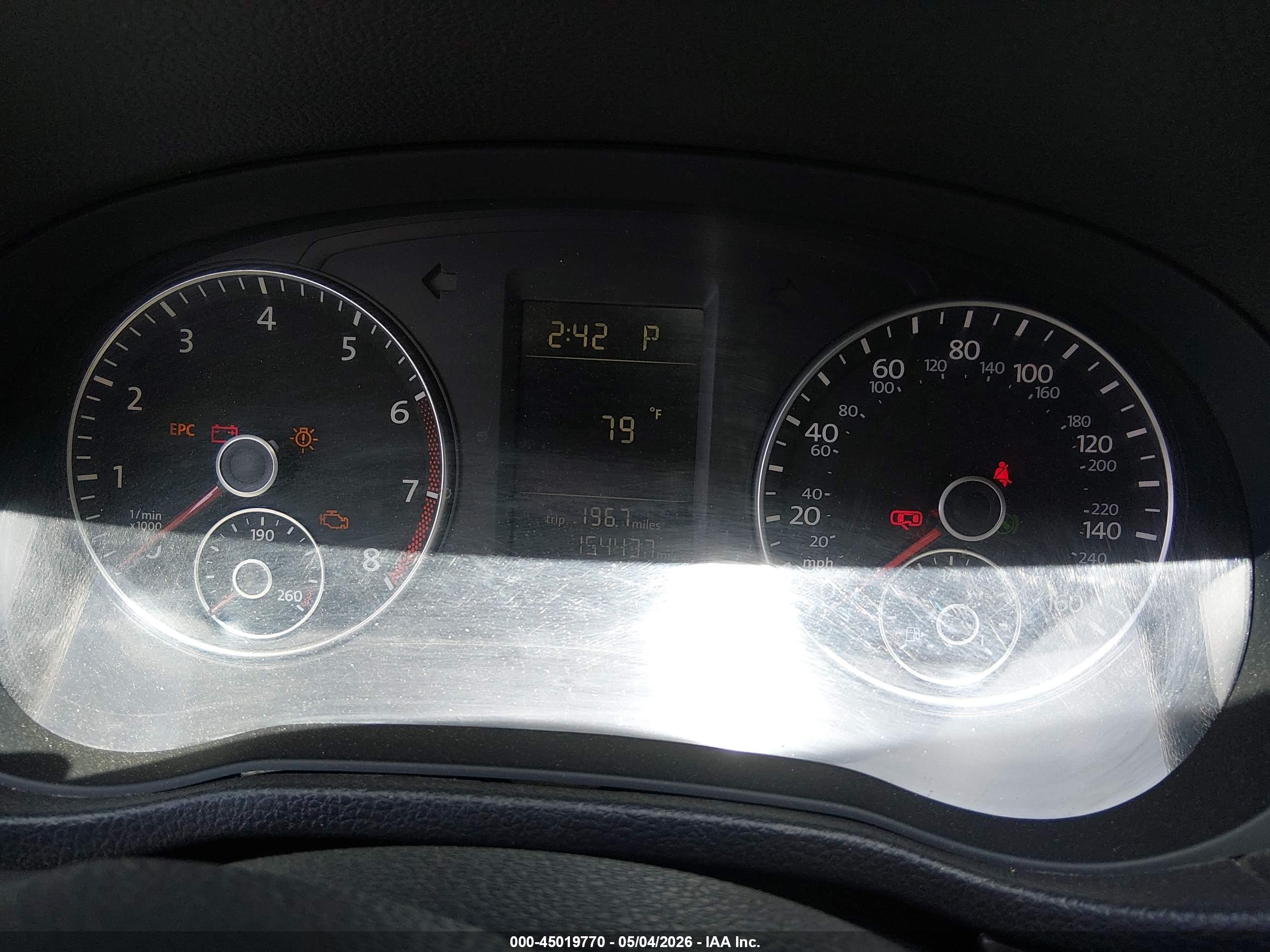 VOLKSWAGEN PASSAT image 7