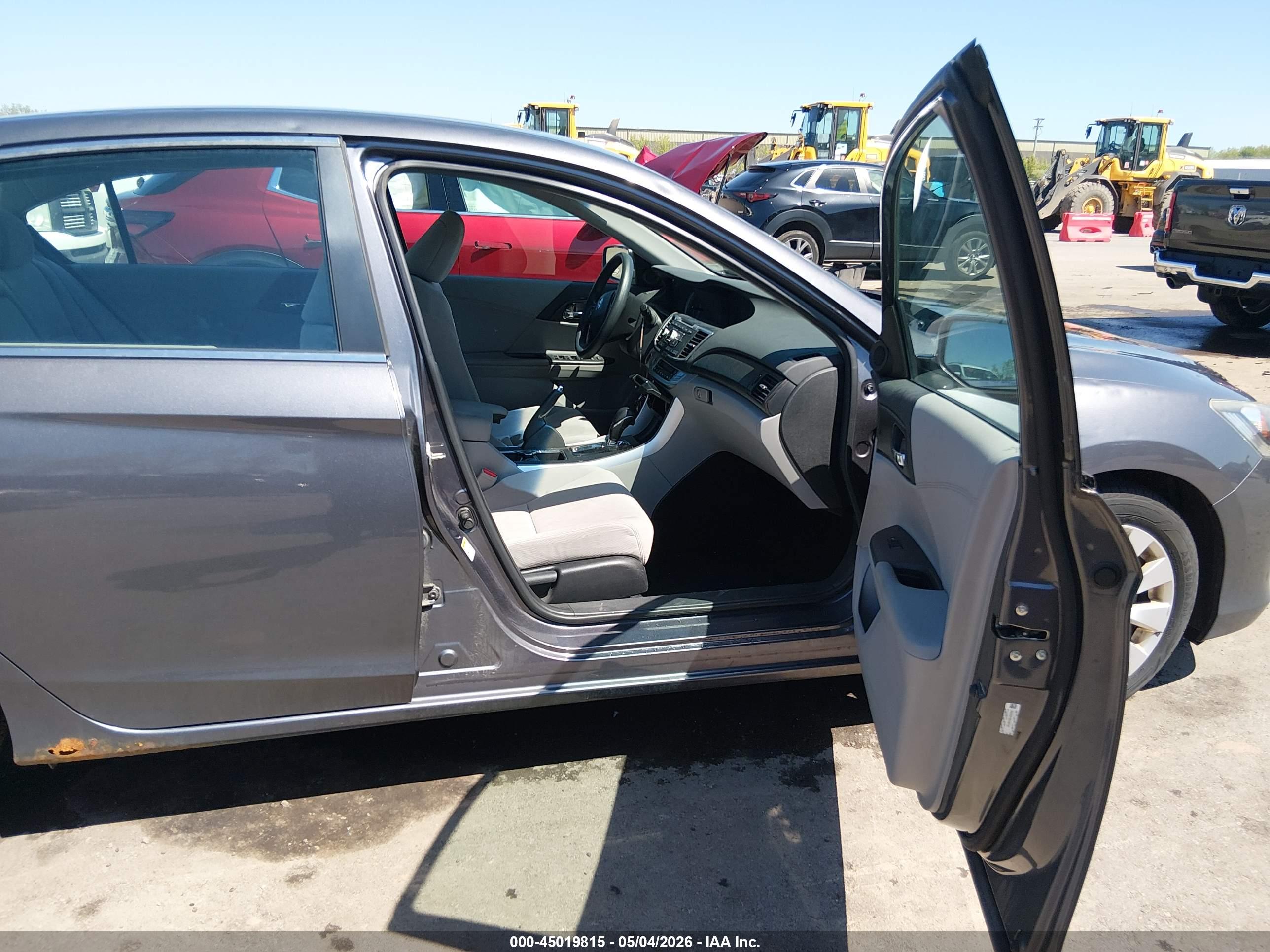 HONDA ACCORD image 5