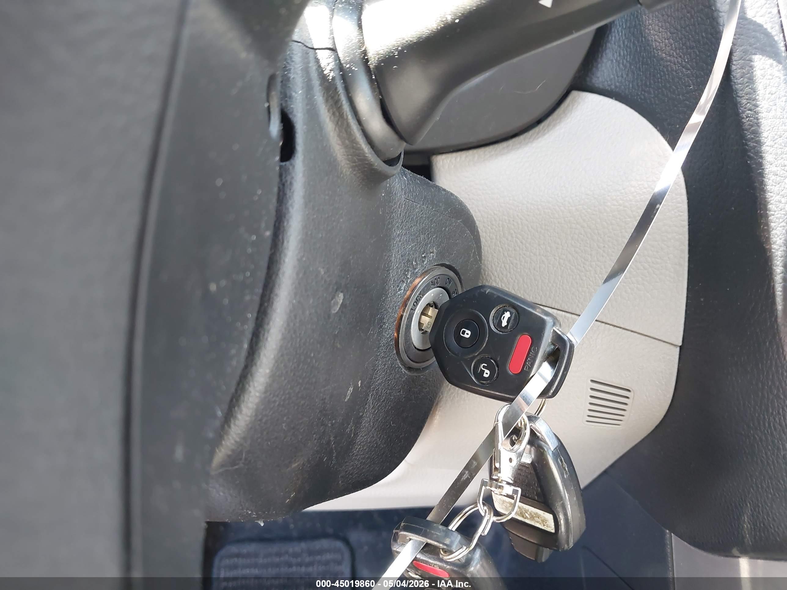 SUBARU FORESTER image 11