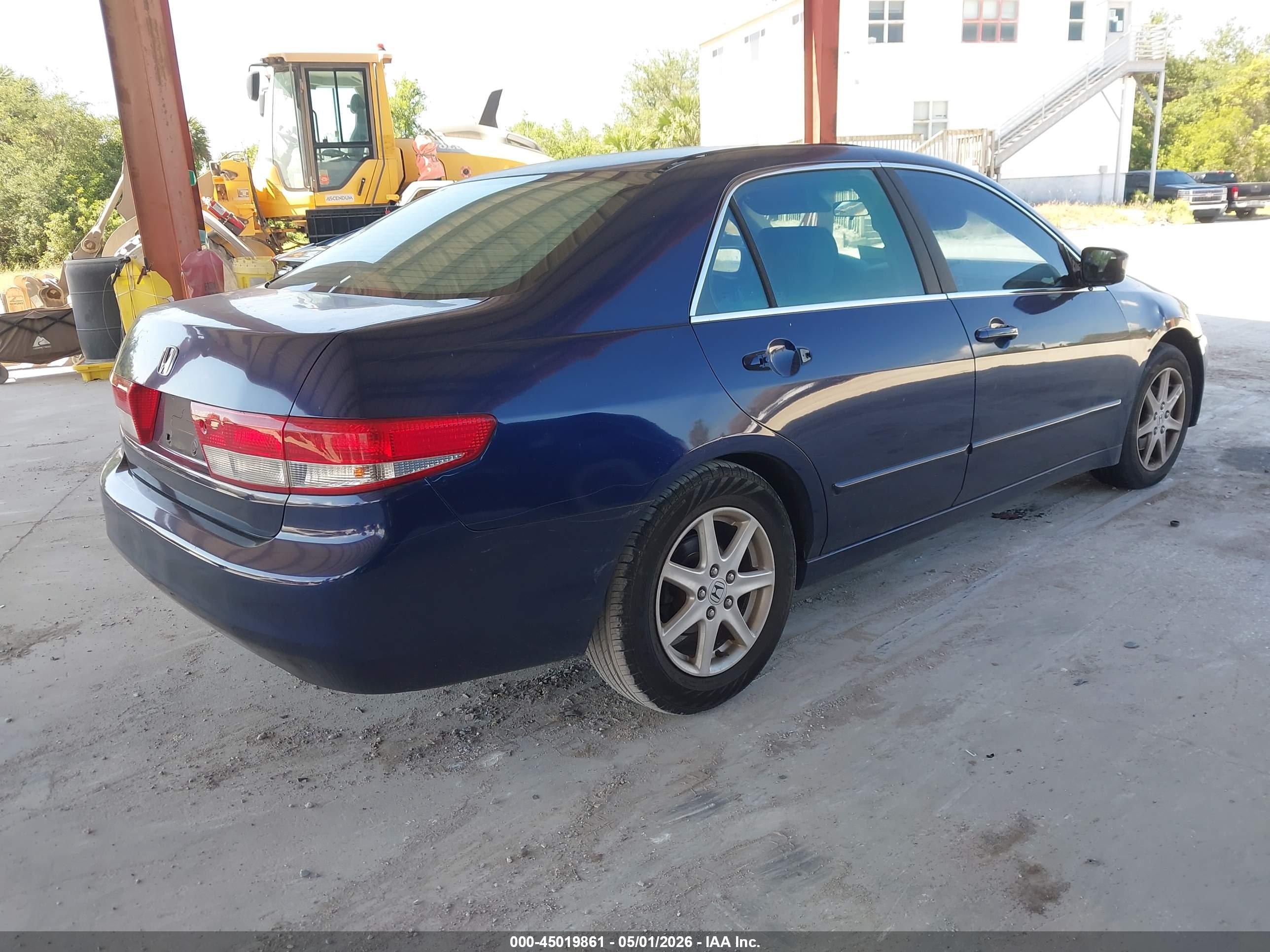 HONDA ACCORD image 4