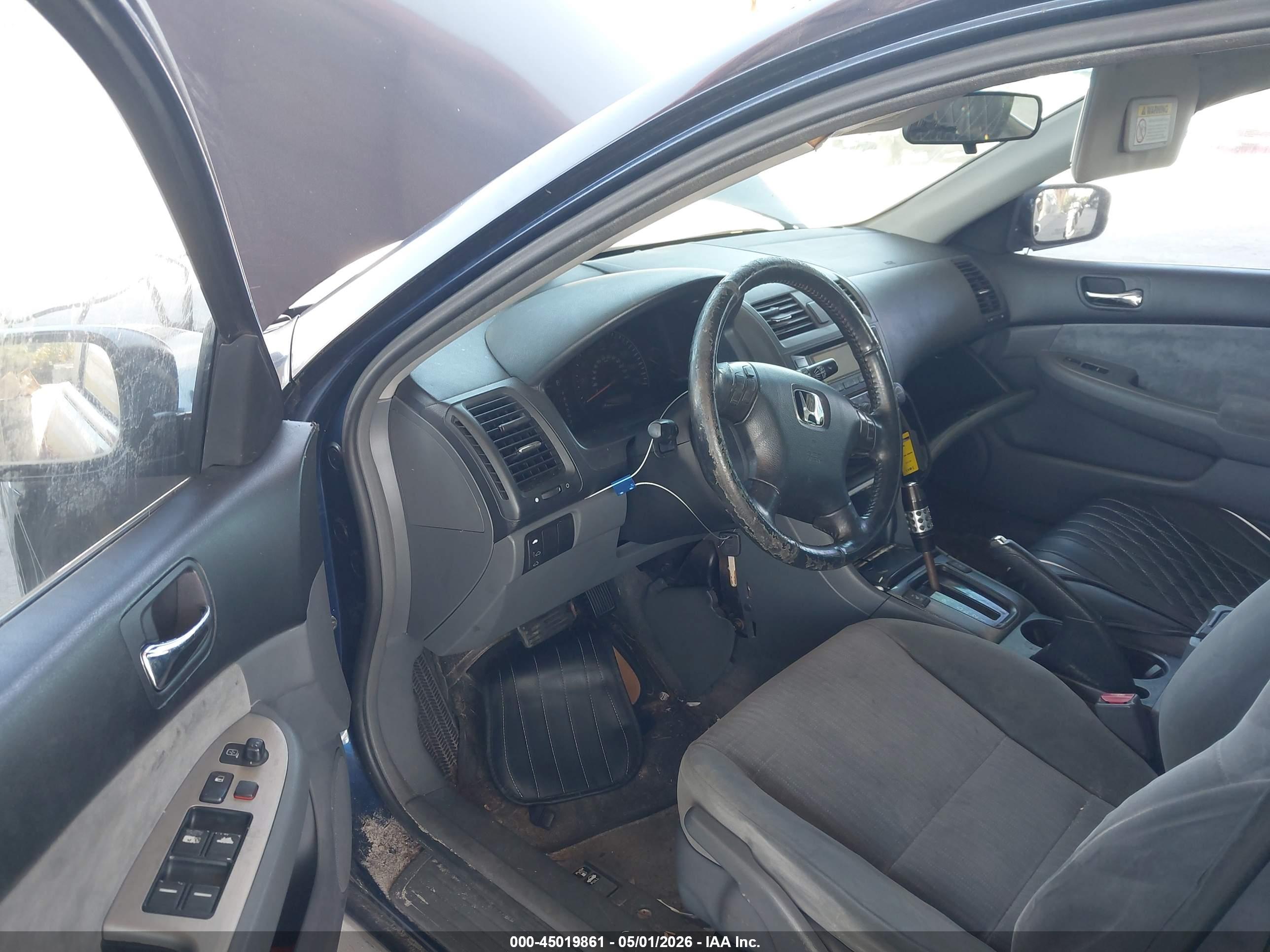 HONDA ACCORD image 5