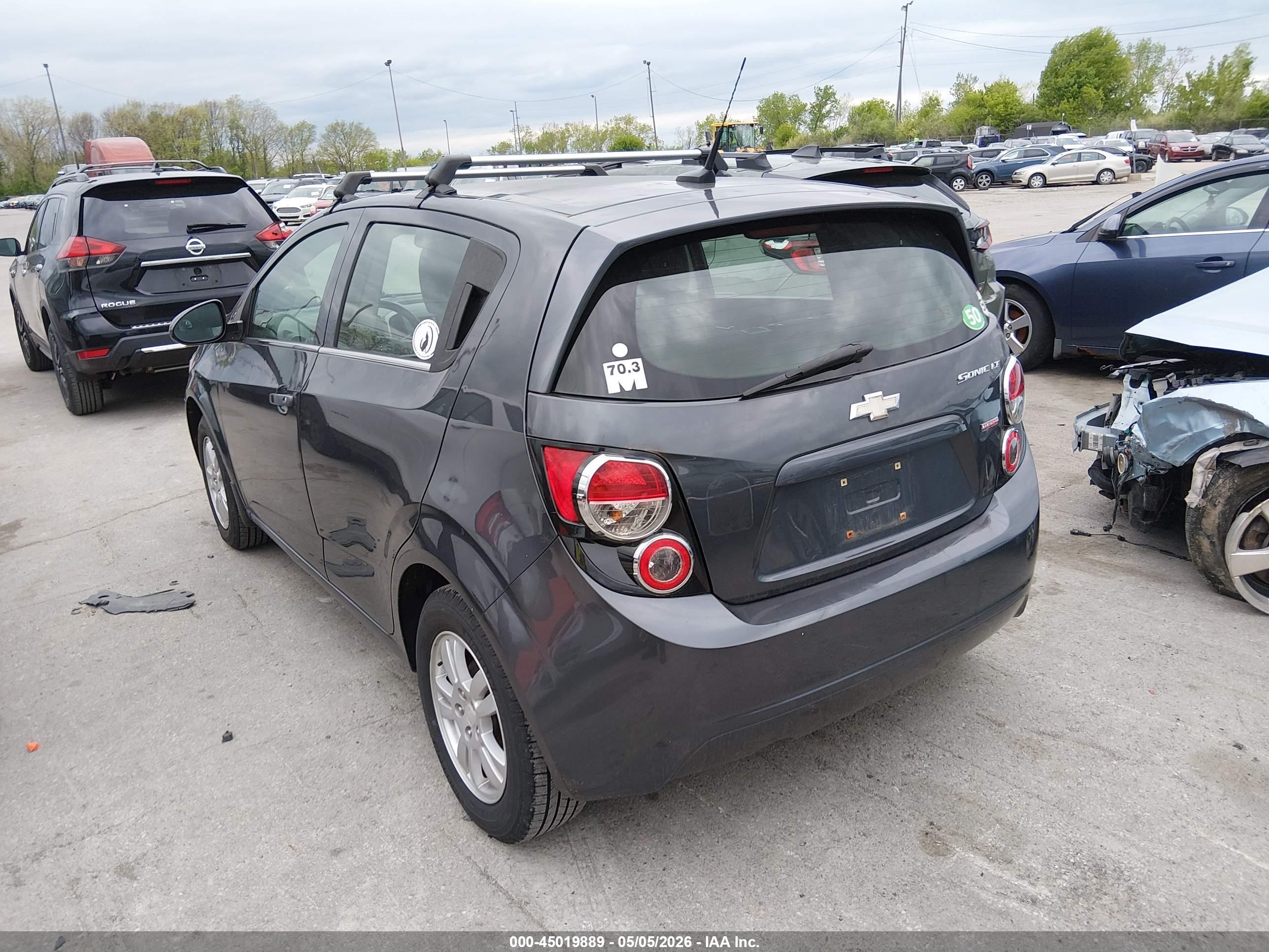 CHEVROLET SONIC image 3