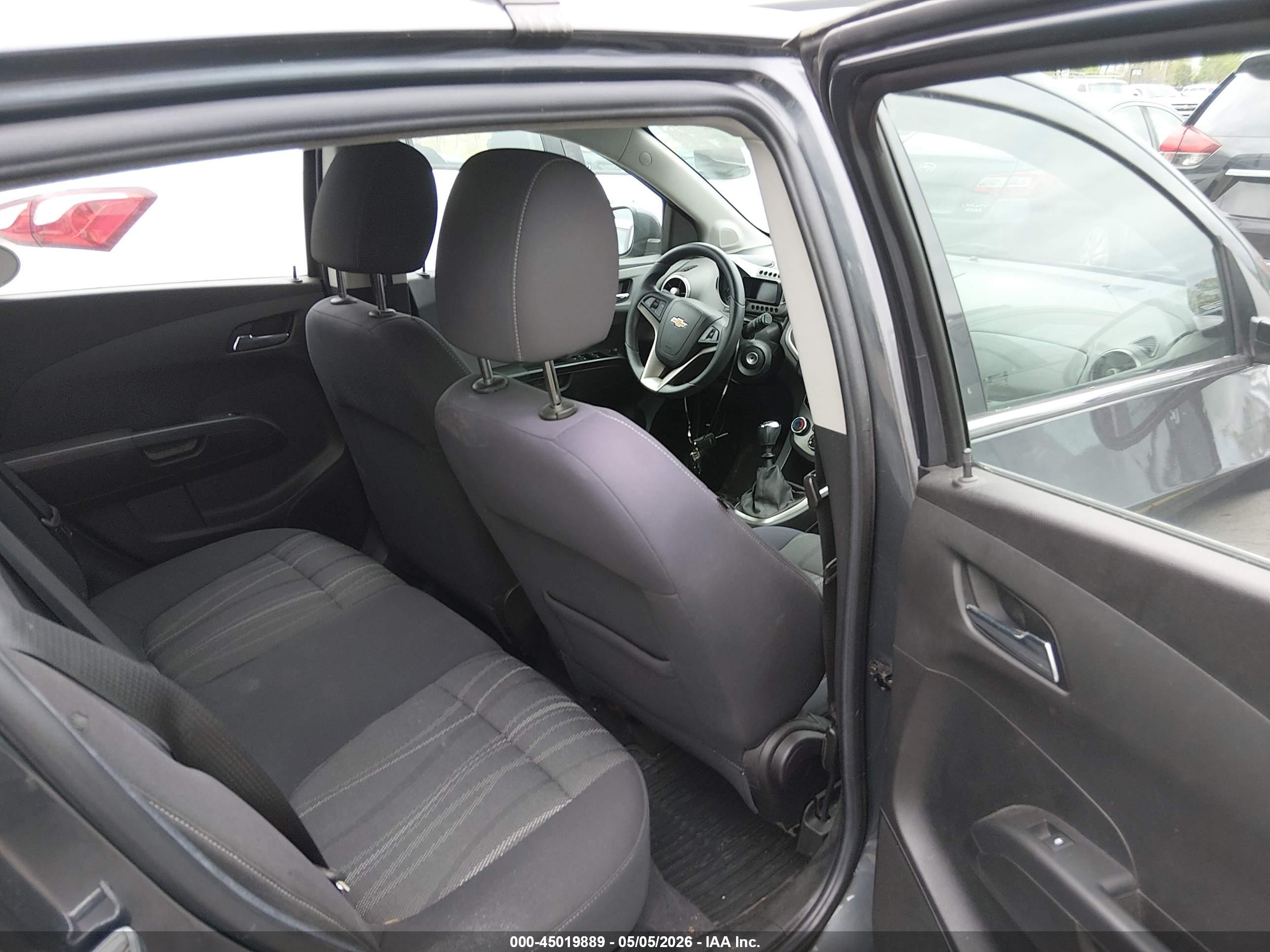 CHEVROLET SONIC image 8