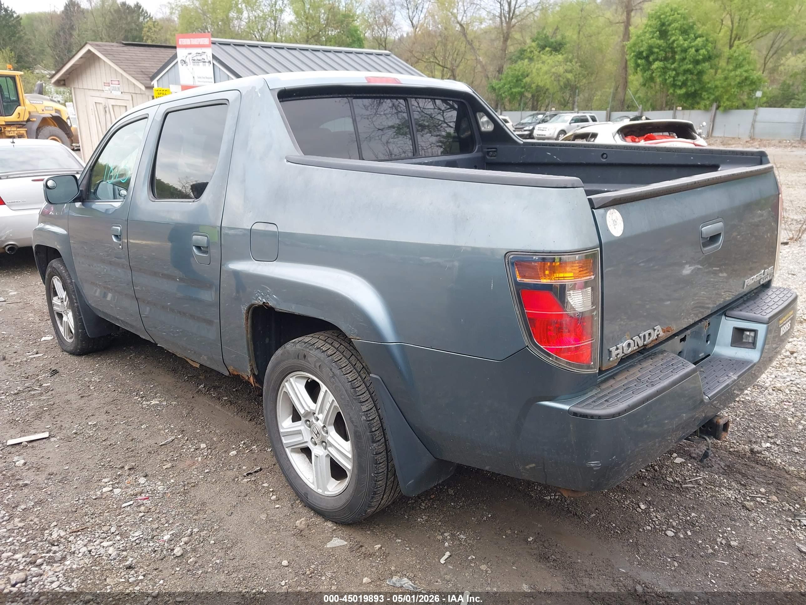 HONDA RIDGELINE image 3