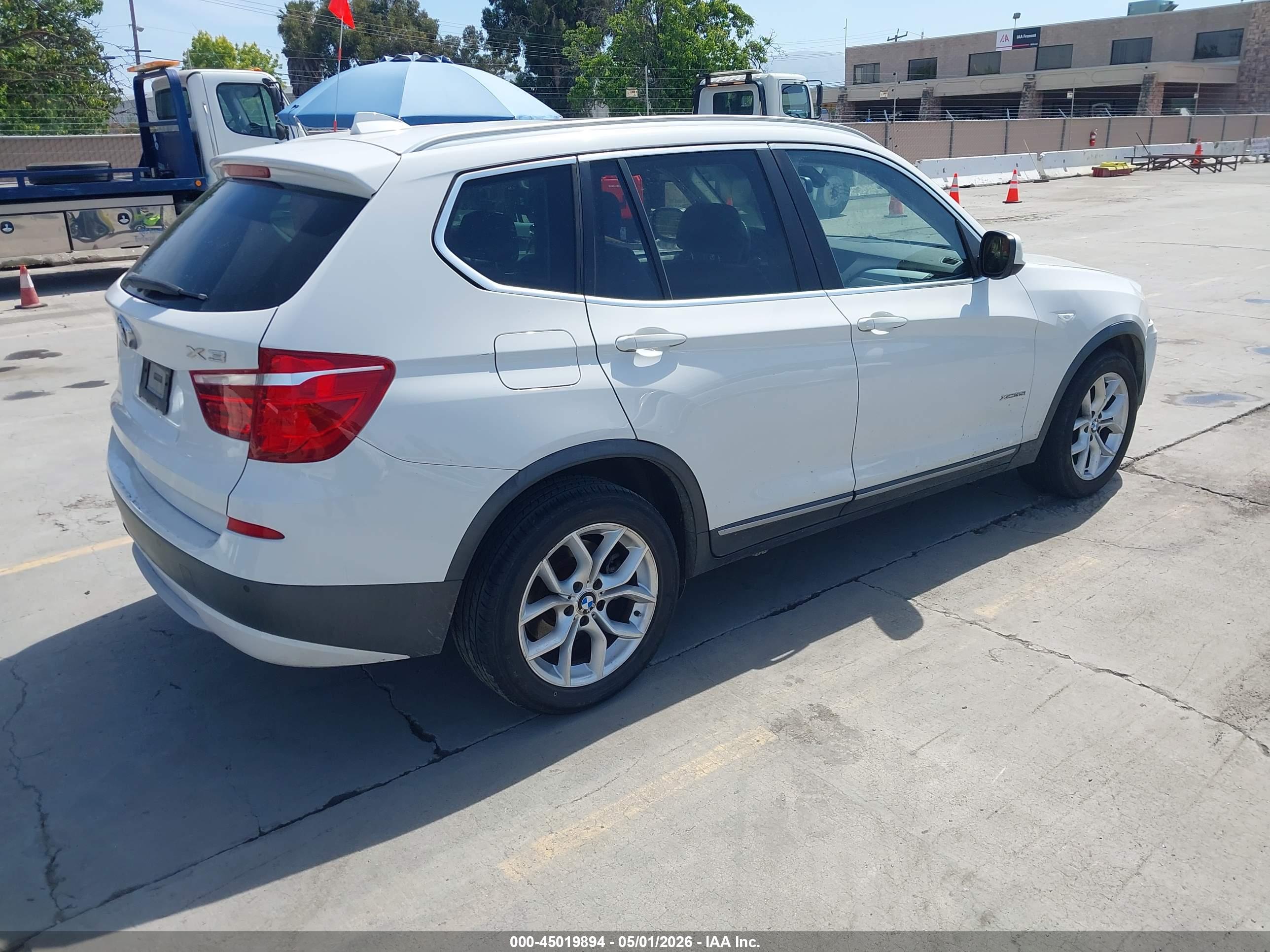 BMW X3 image 4