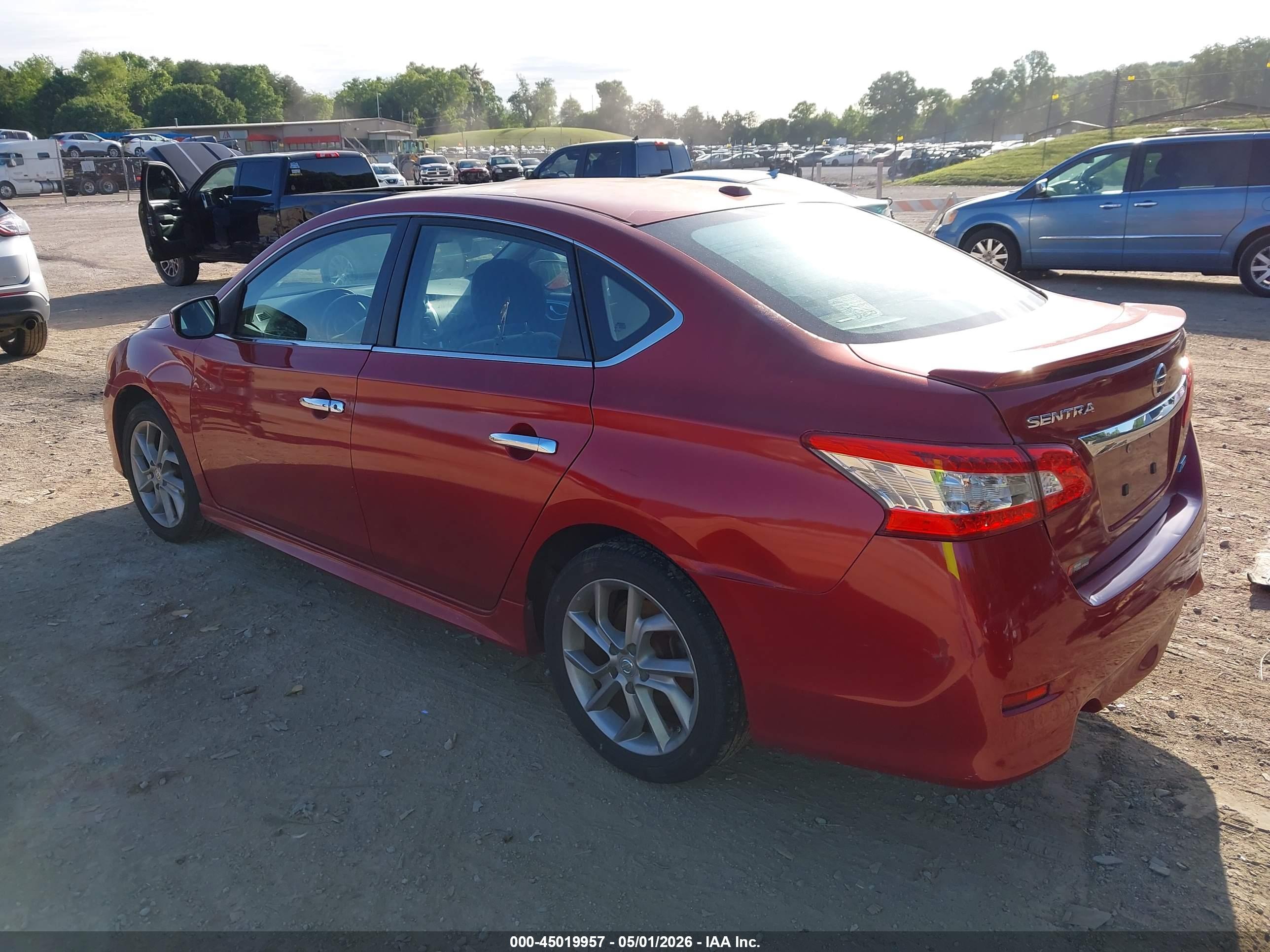 NISSAN SENTRA image 3