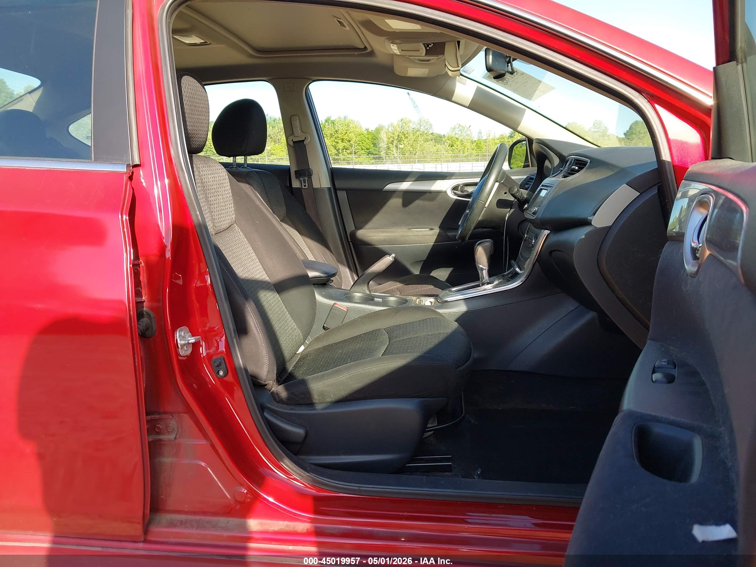 NISSAN SENTRA image 5