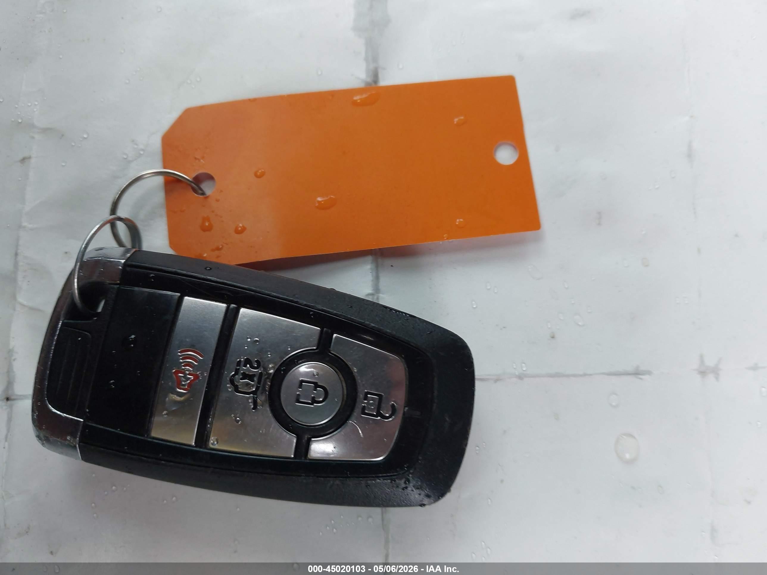 FORD ESCAPE image 11