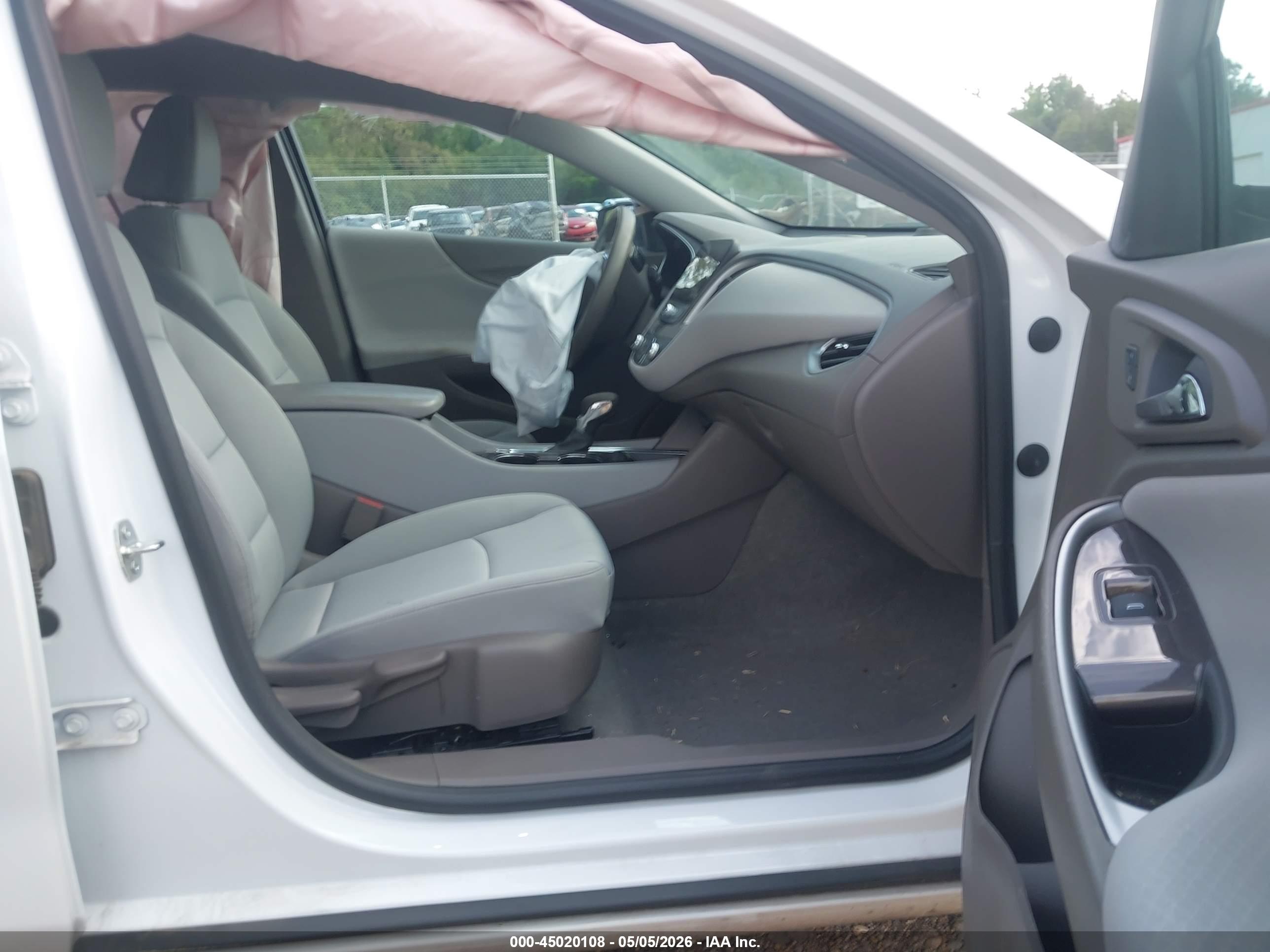 CHEVROLET MALIBU image 5