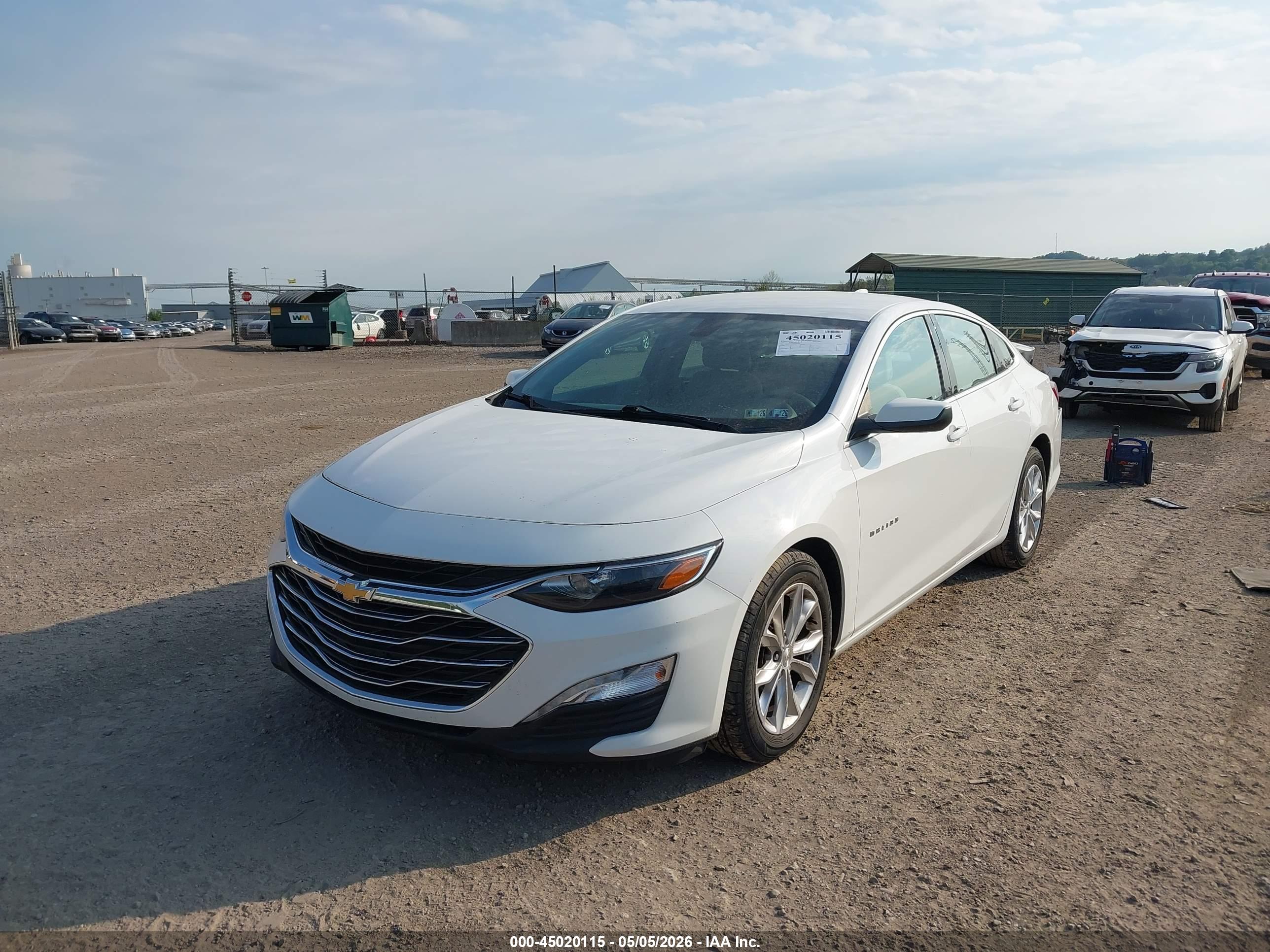 CHEVROLET MALIBU image 2