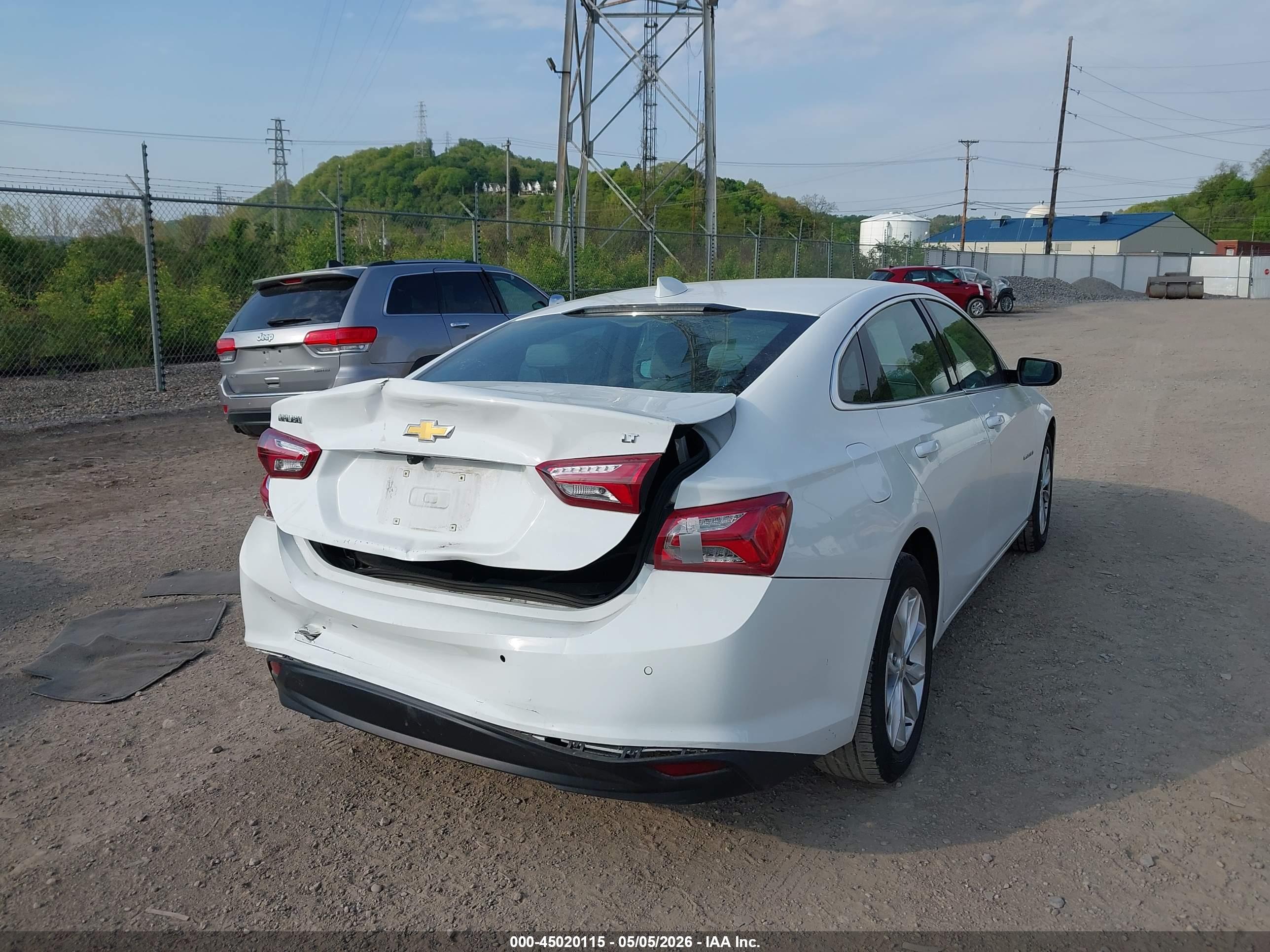 CHEVROLET MALIBU image 4