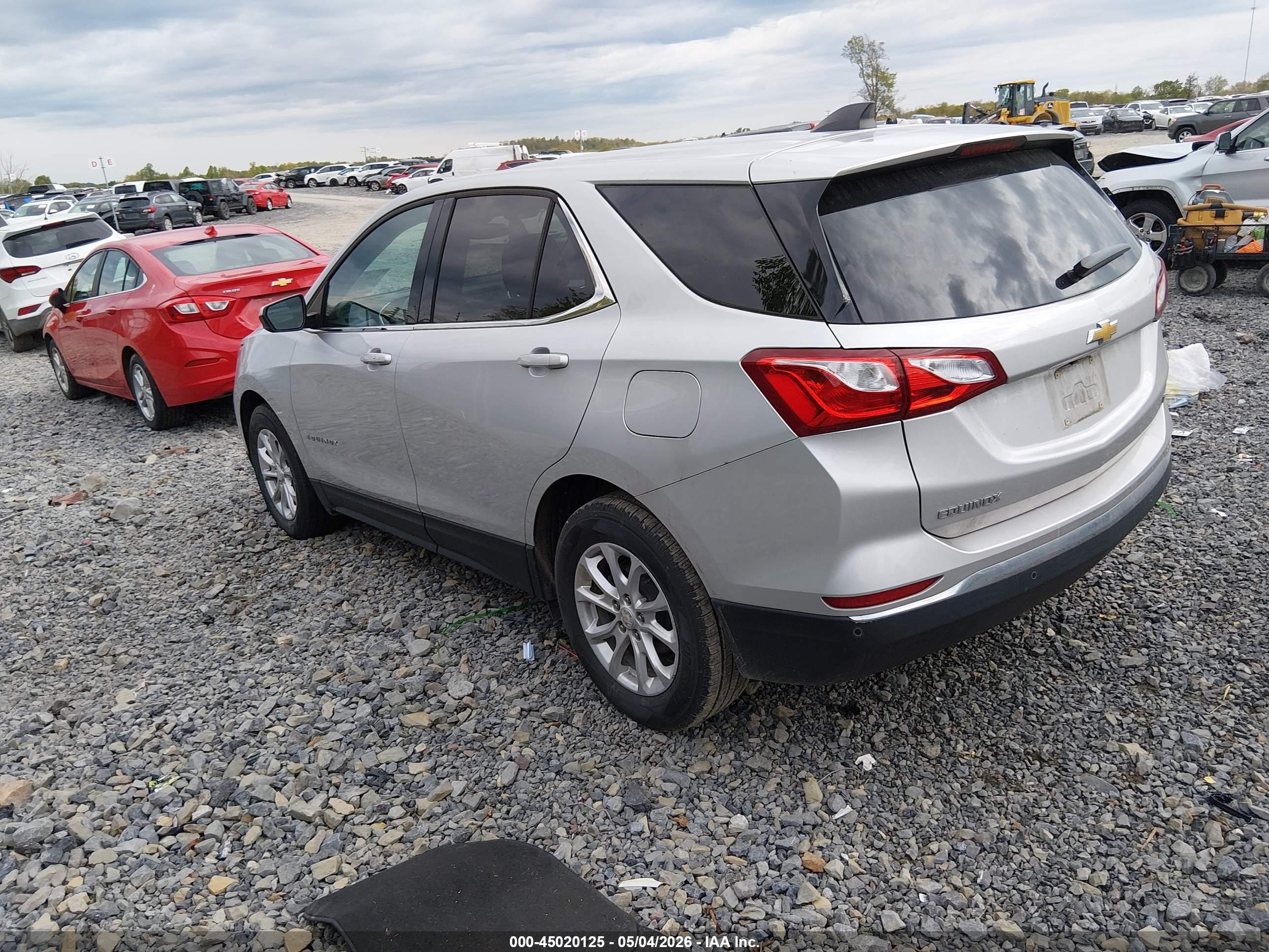 CHEVROLET EQUINOX image 3