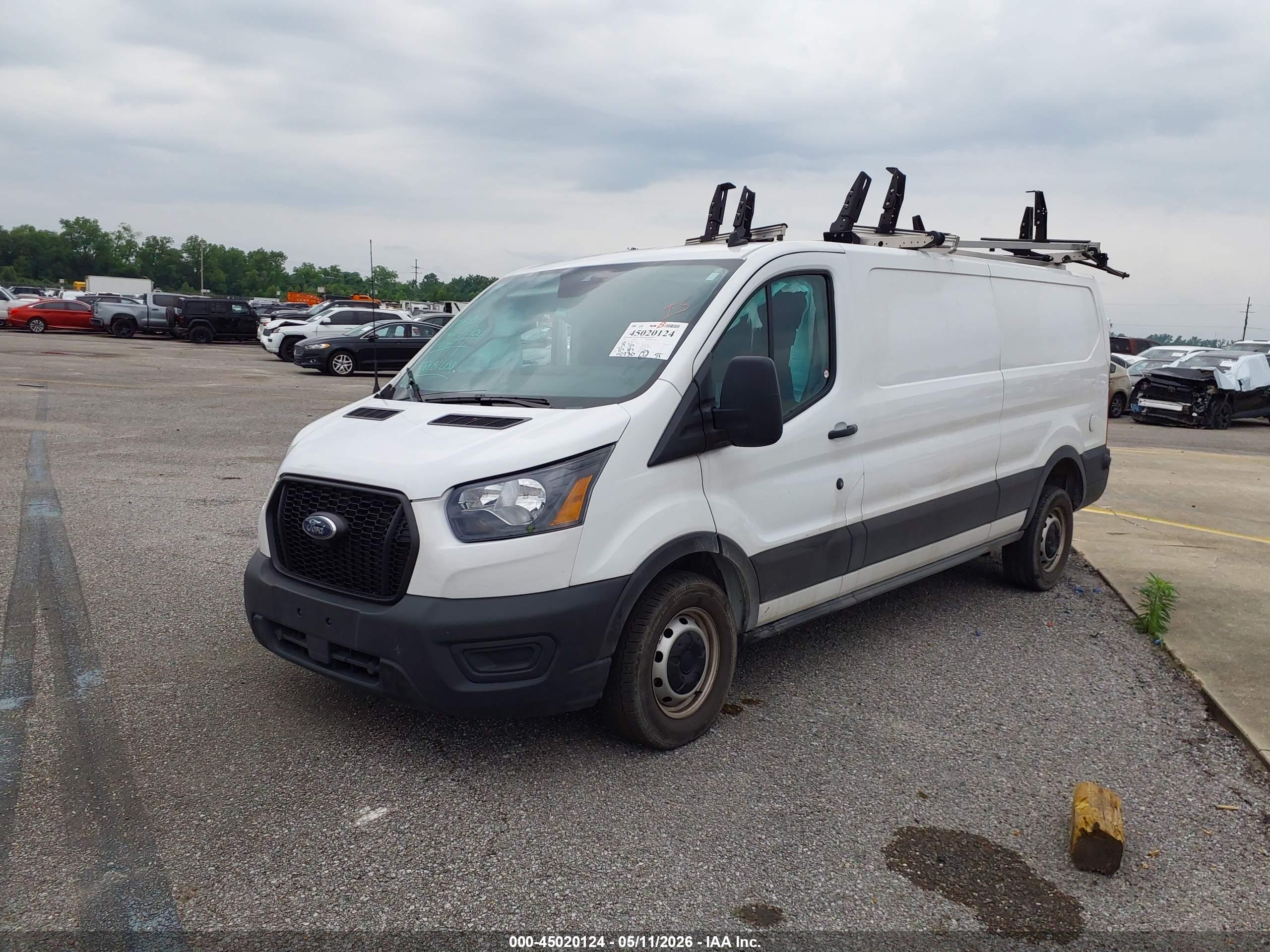 FORD TRANSIT-350 image 2