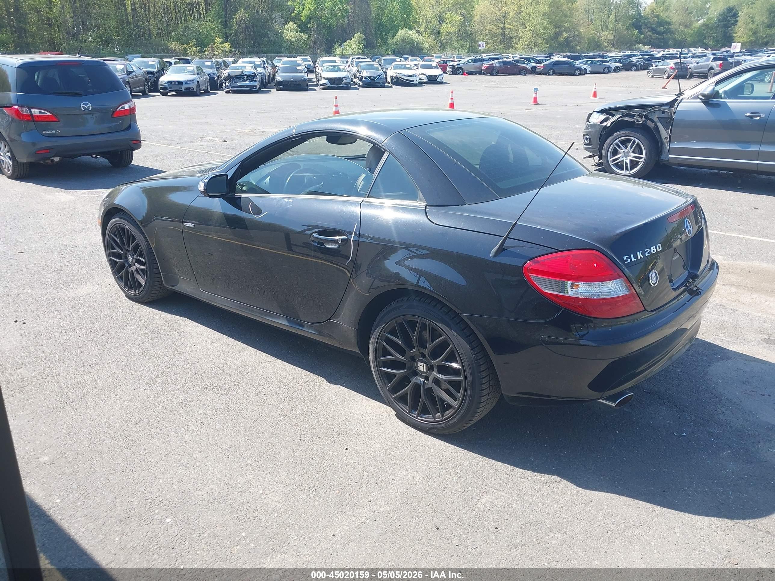 MERCEDES-BENZ SLK image 3