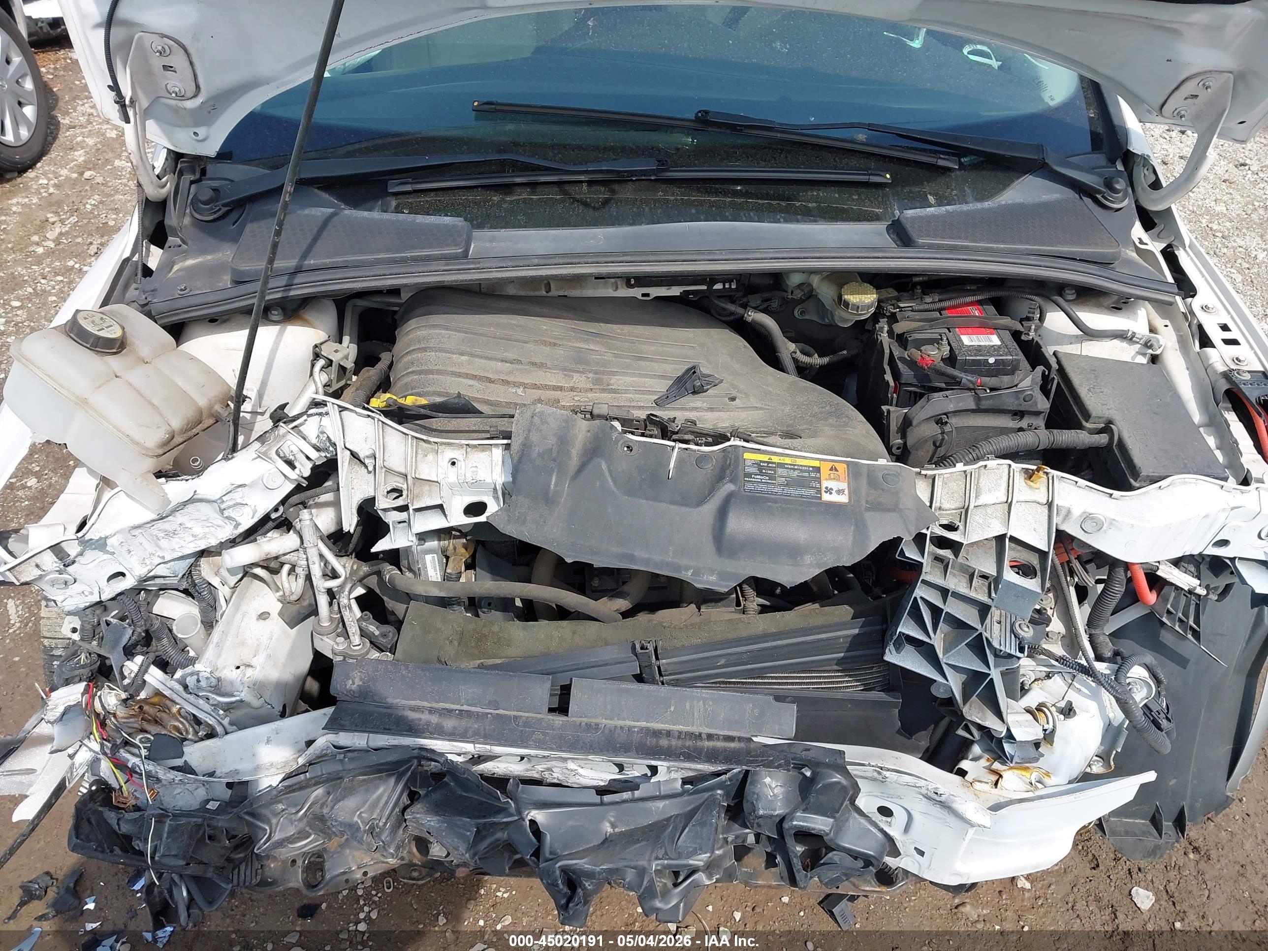 FORD FOCUS image 10