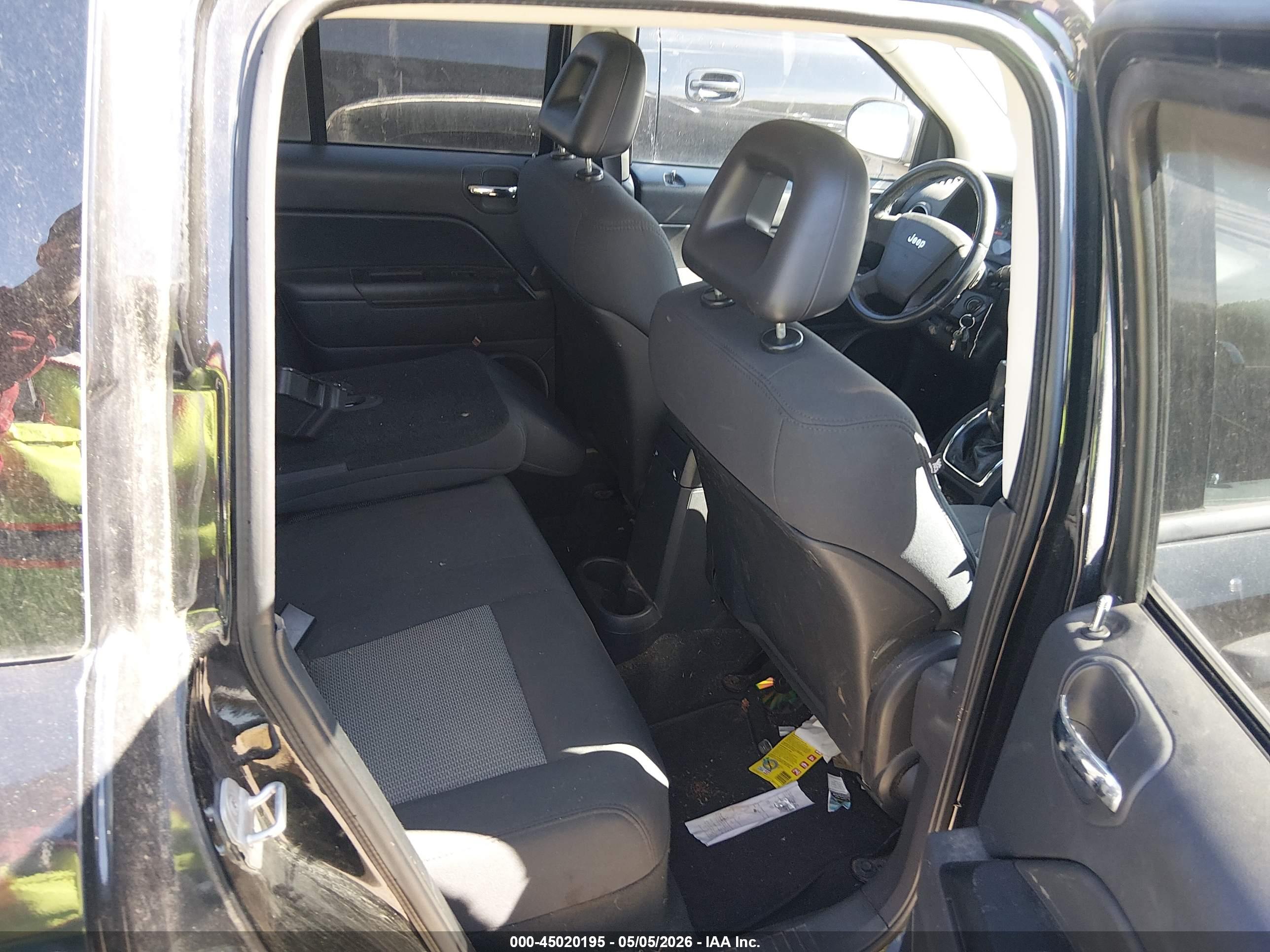 JEEP COMPASS image 8