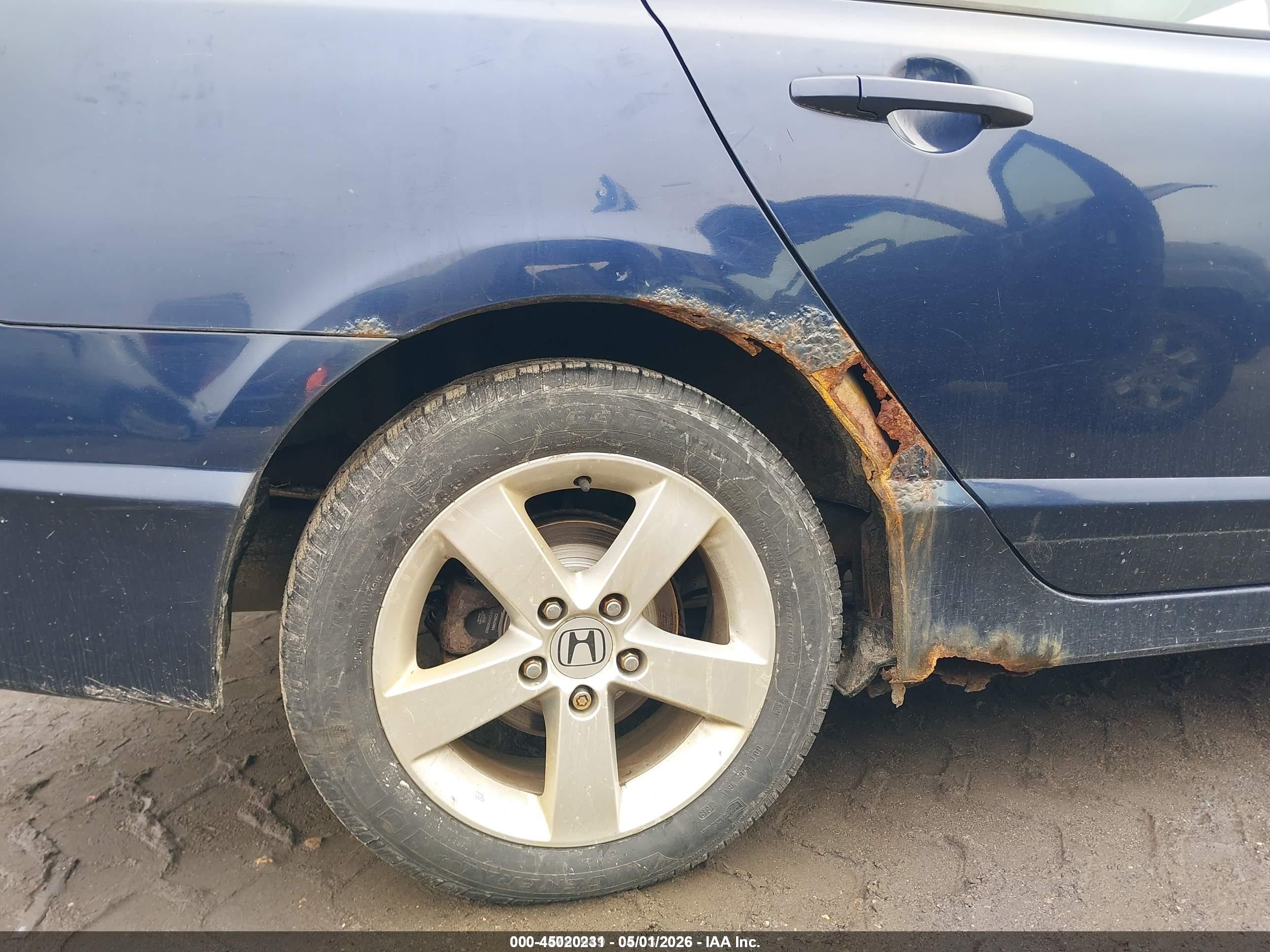 HONDA CIVIC image 6