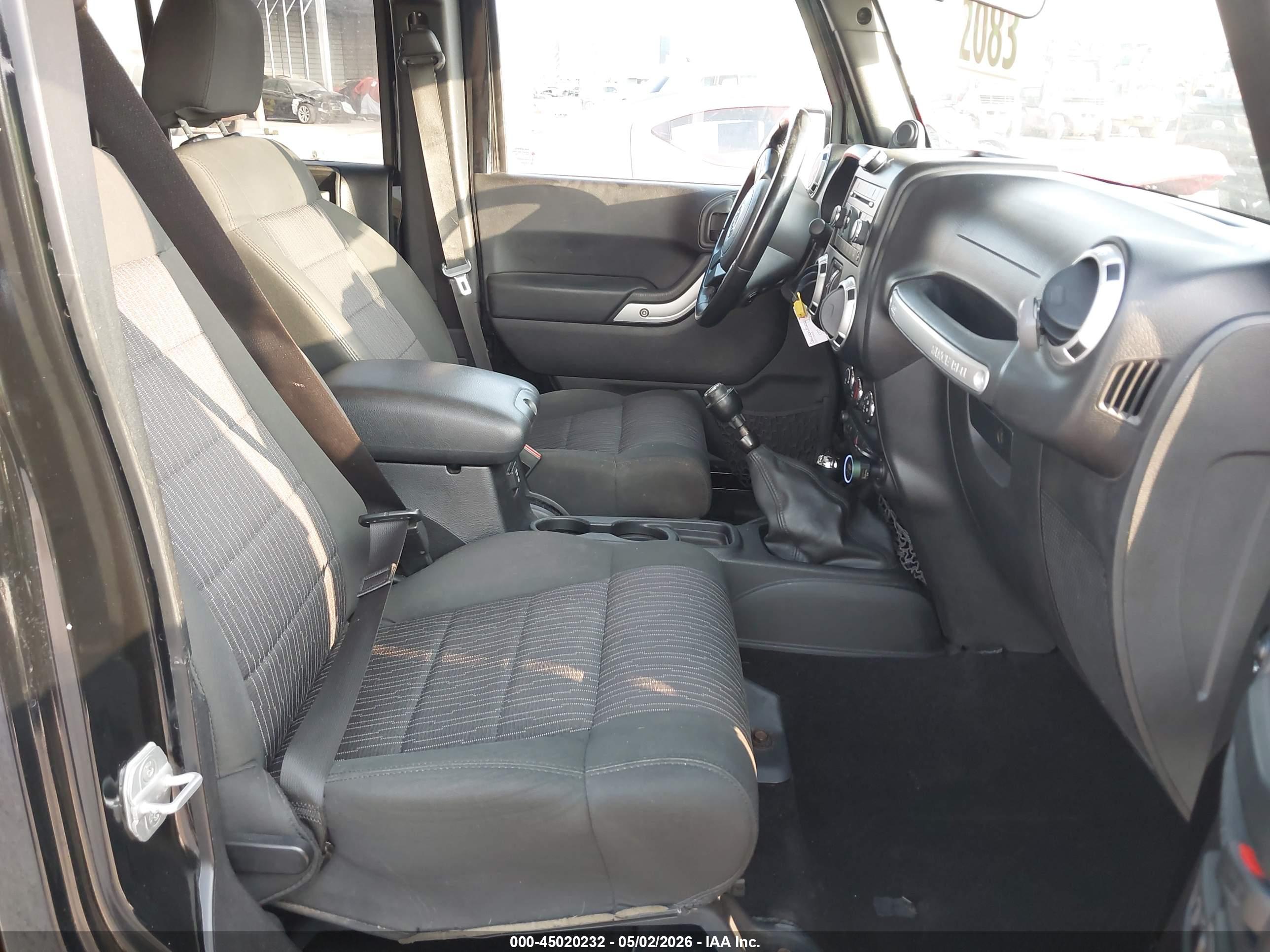 JEEP WRANGLER image 5