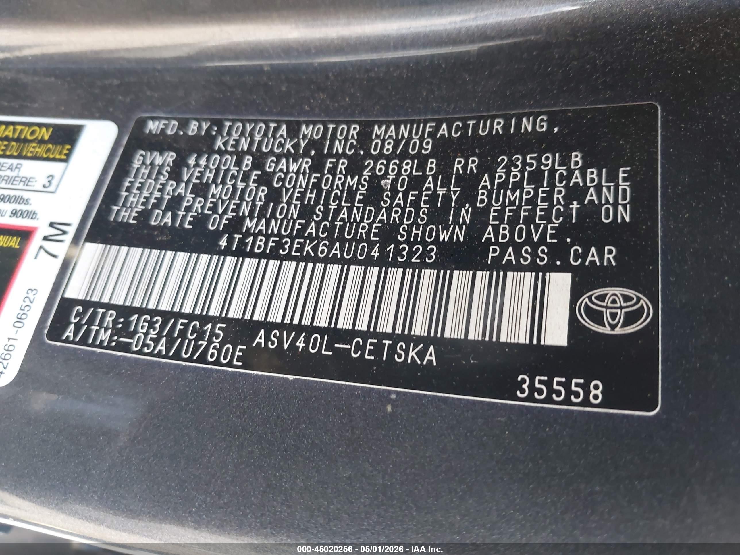 TOYOTA CAMRY image 9