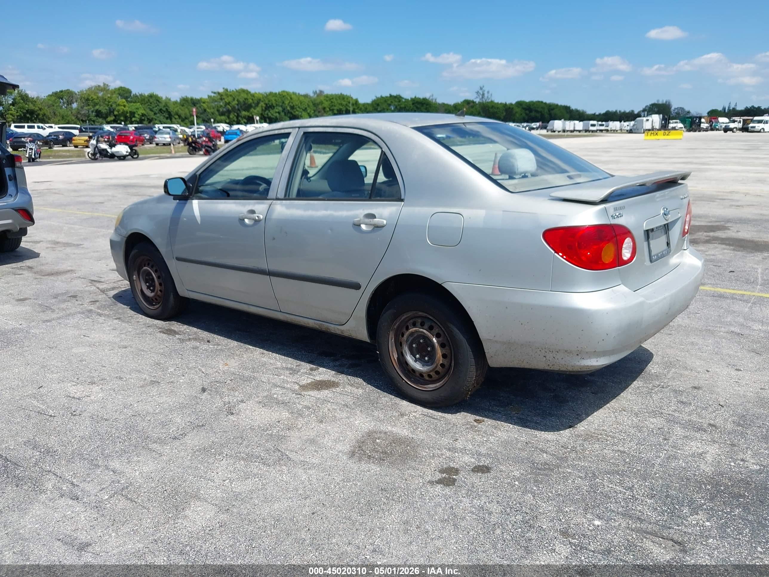 TOYOTA COROLLA image 3