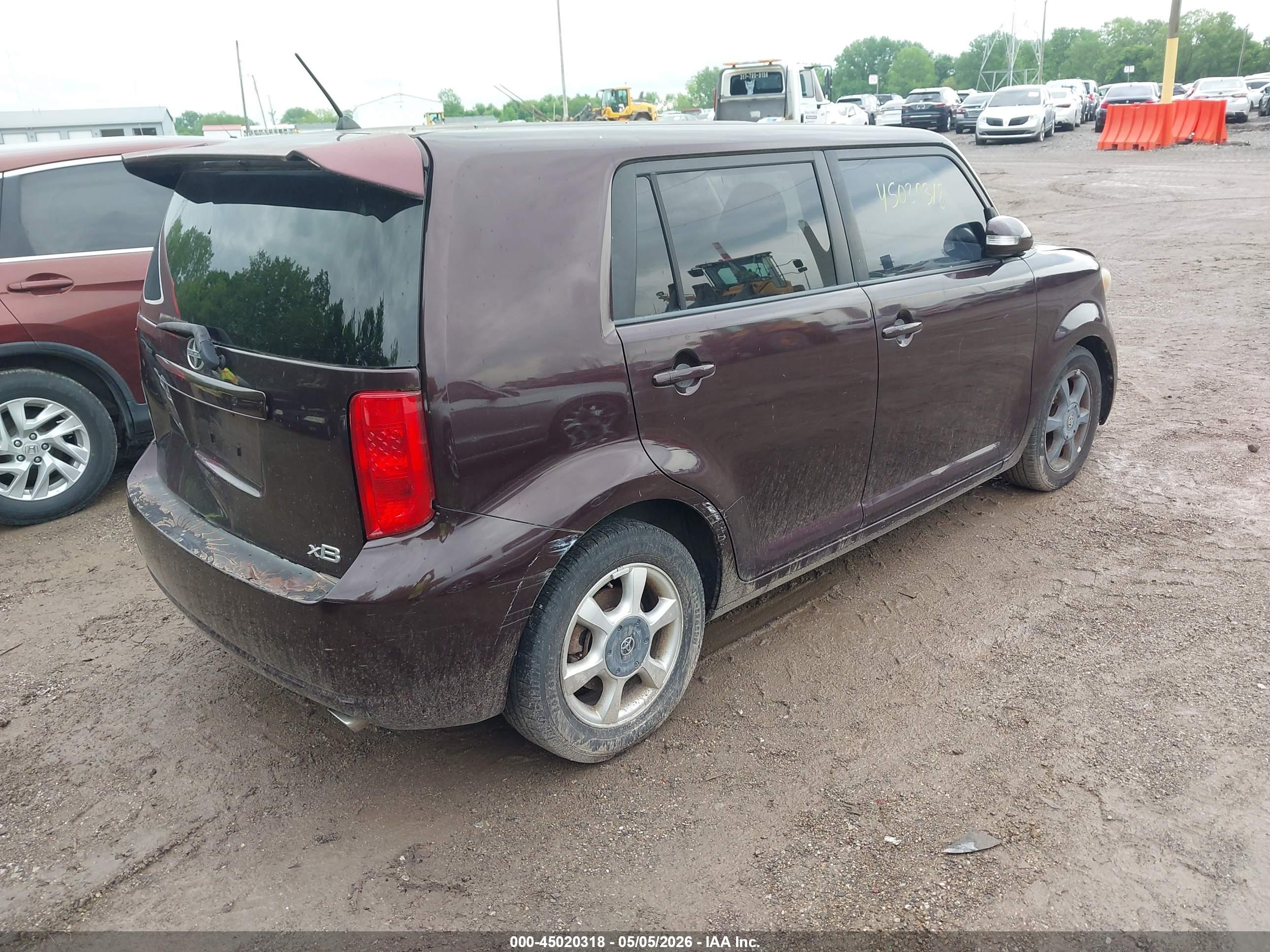 SCION XB image 4