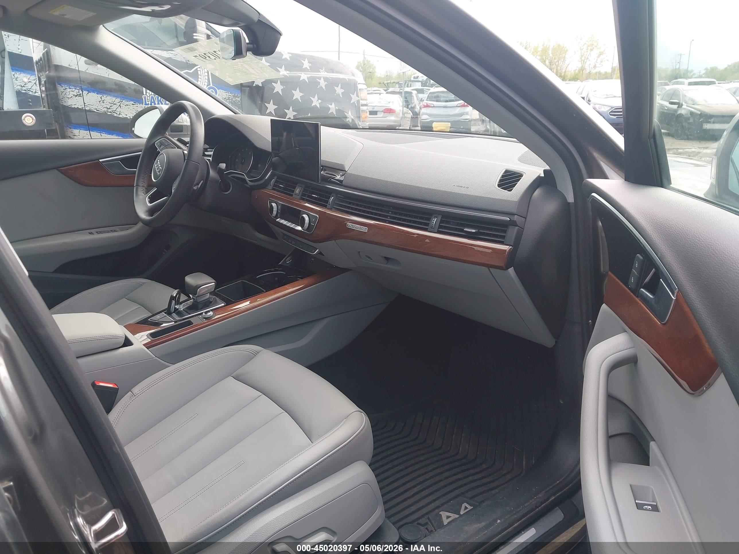 AUDI A4 image 5