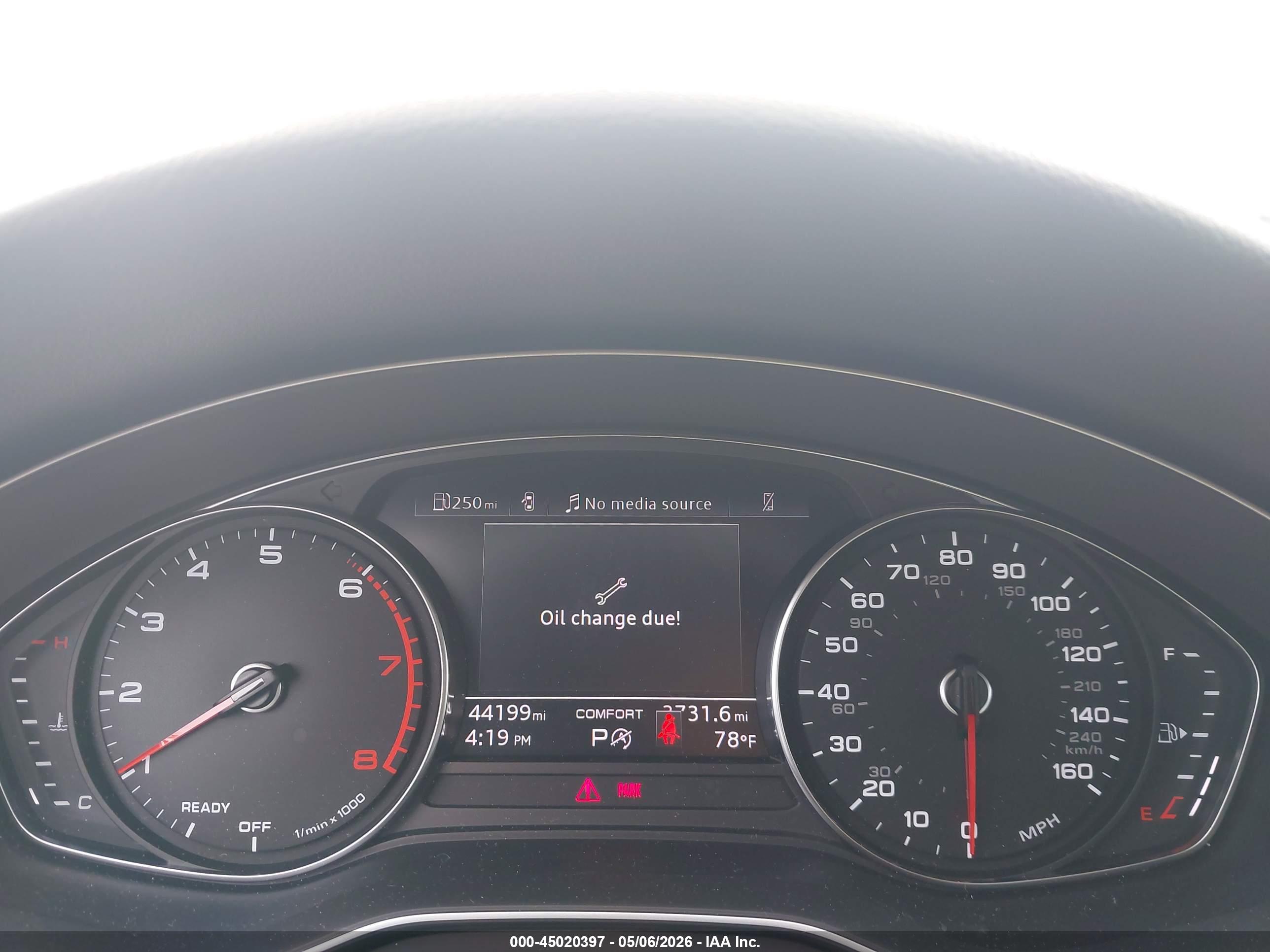 AUDI A4 image 7