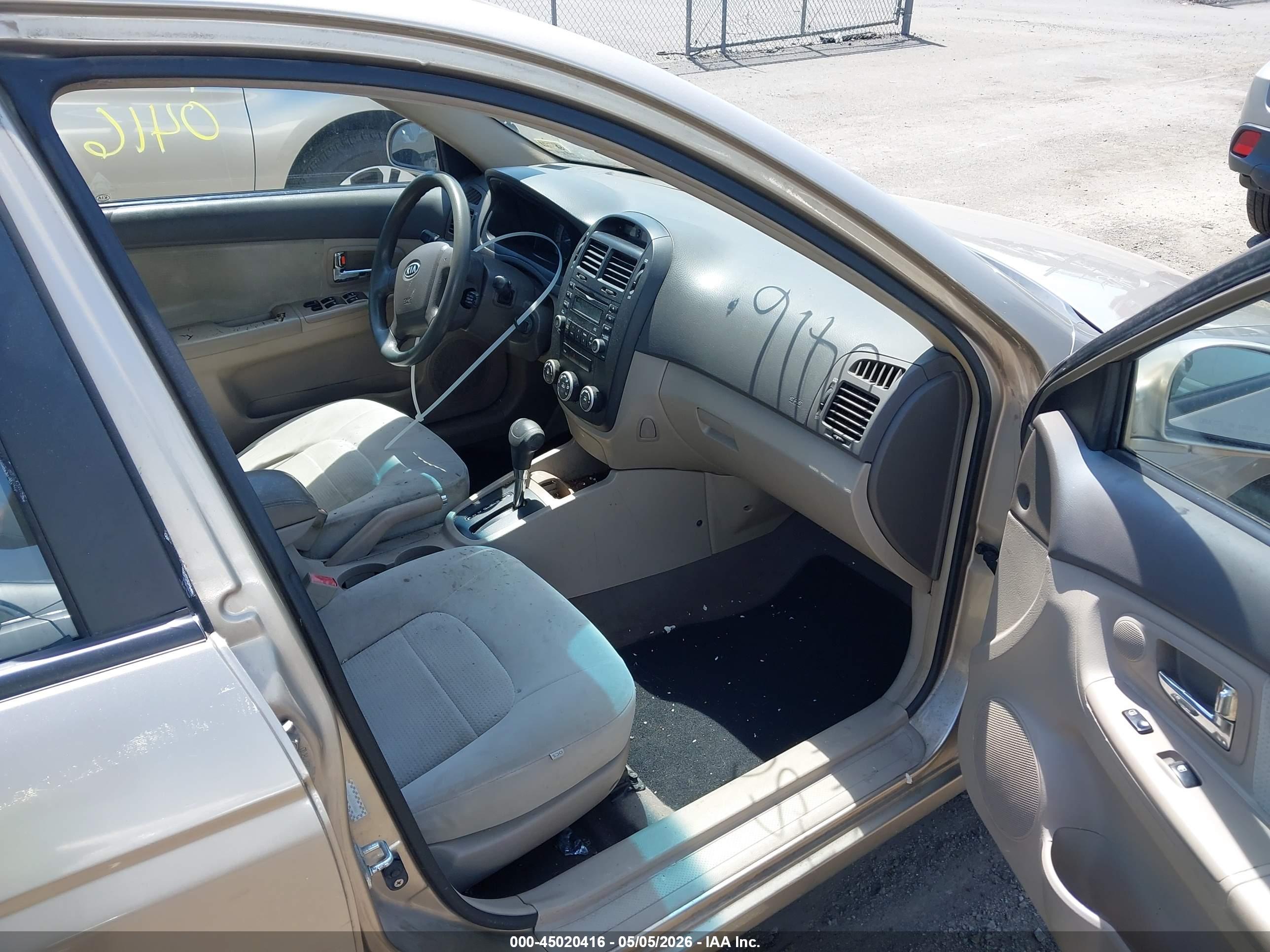 KIA SPECTRA image 5