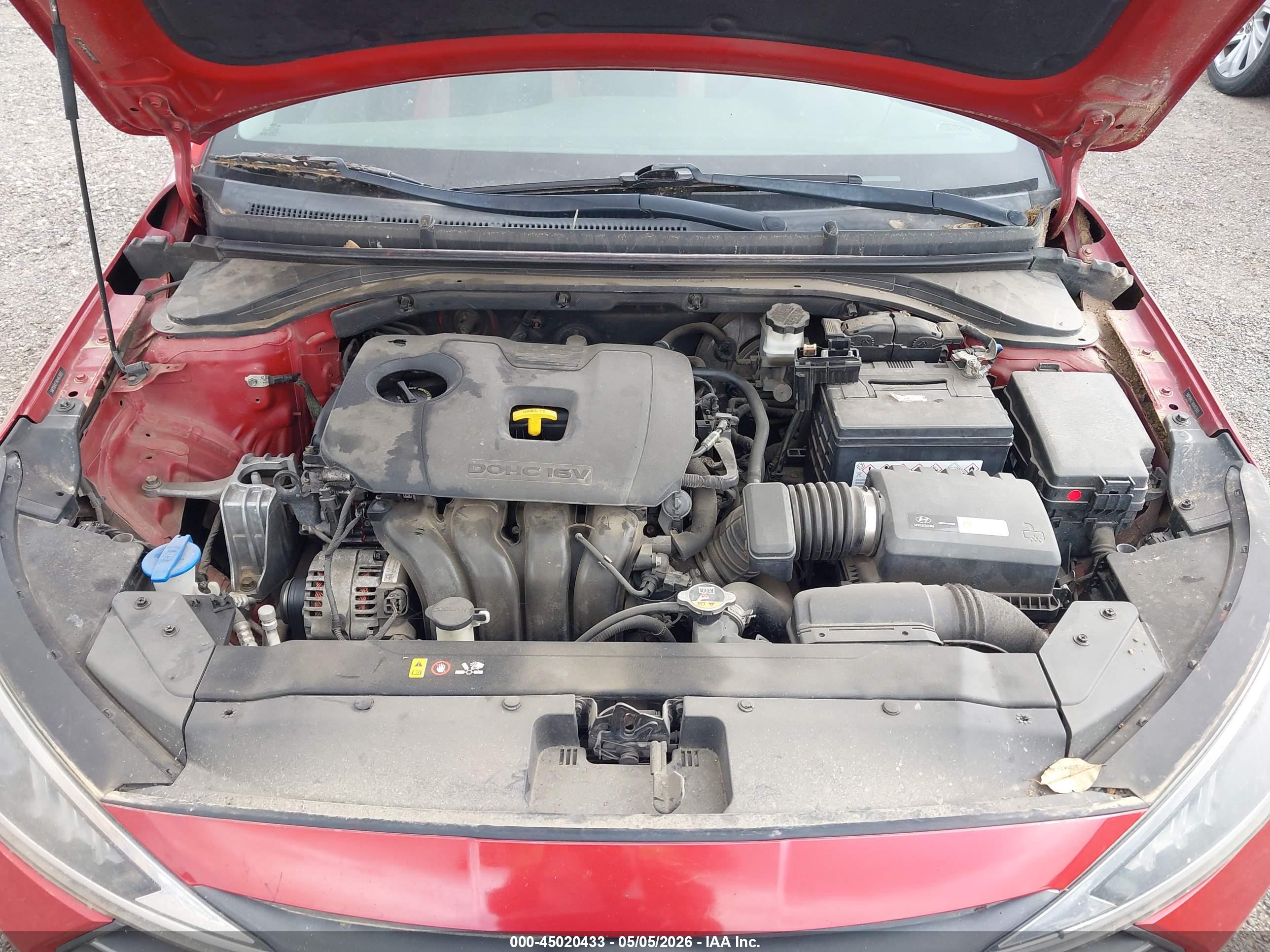 HYUNDAI ELANTRA image 10