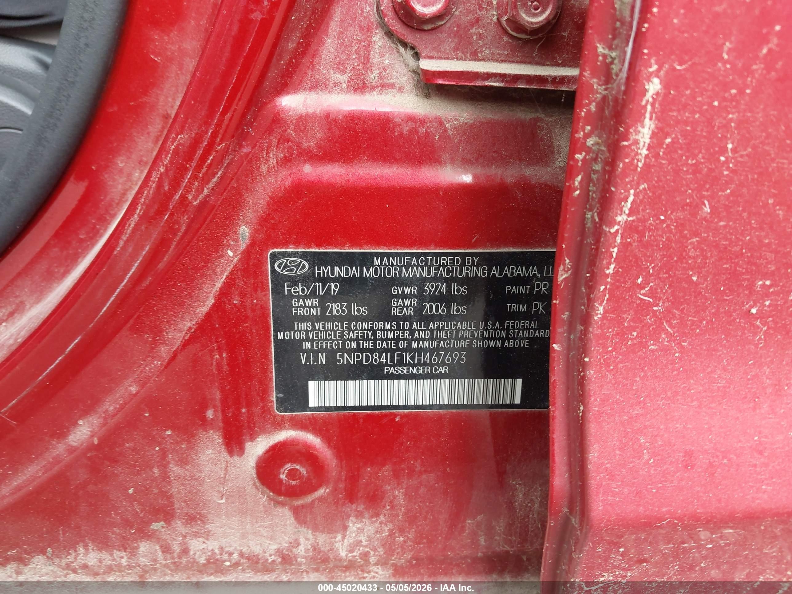 HYUNDAI ELANTRA image 9