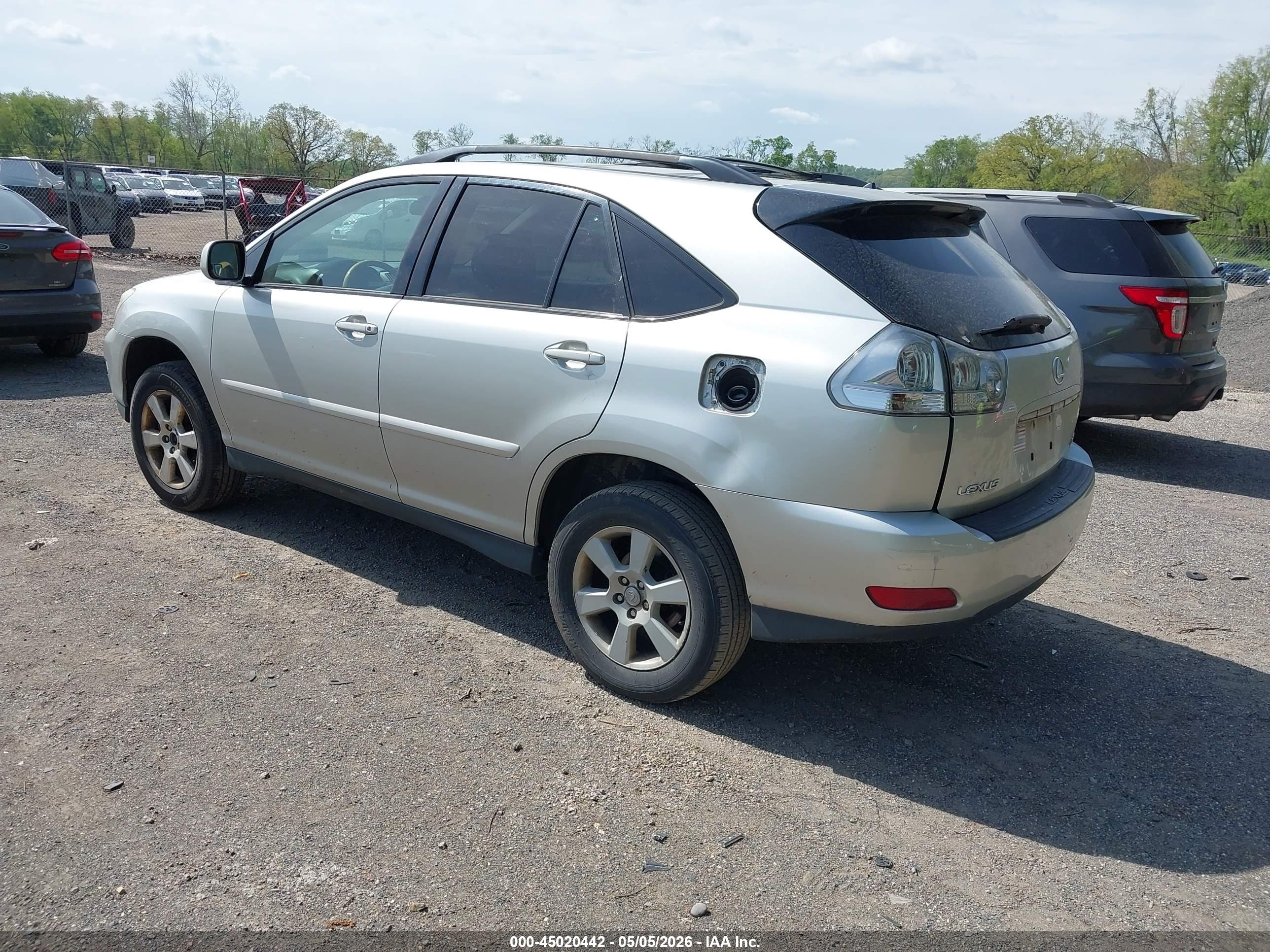 LEXUS RX image 3