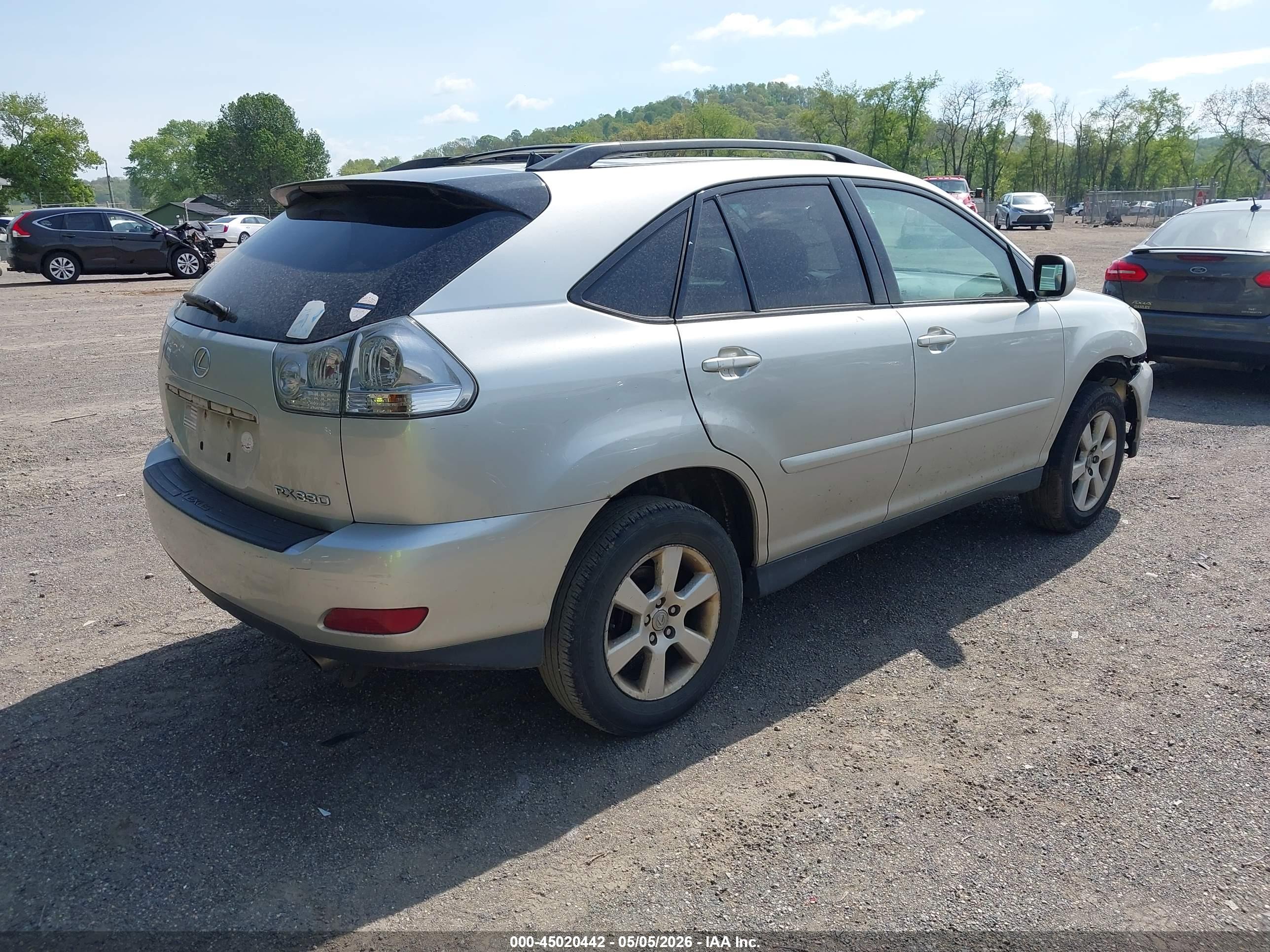LEXUS RX image 4