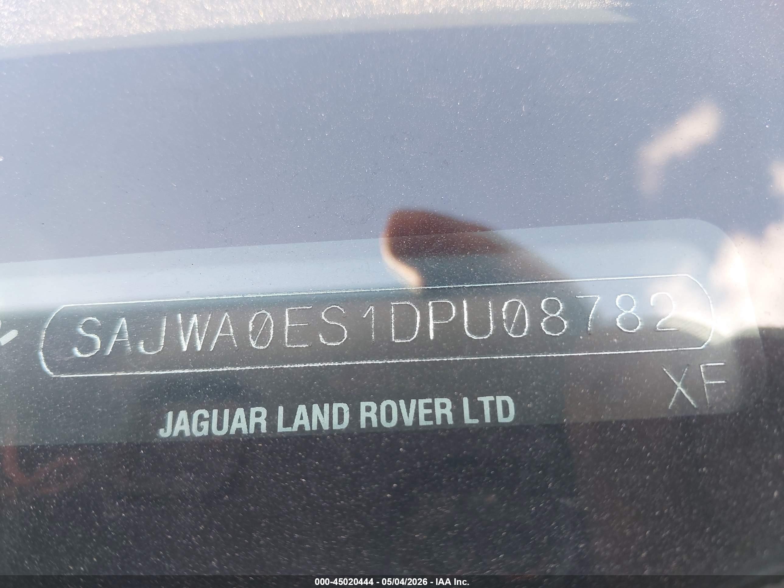 JAGUAR XF image 9