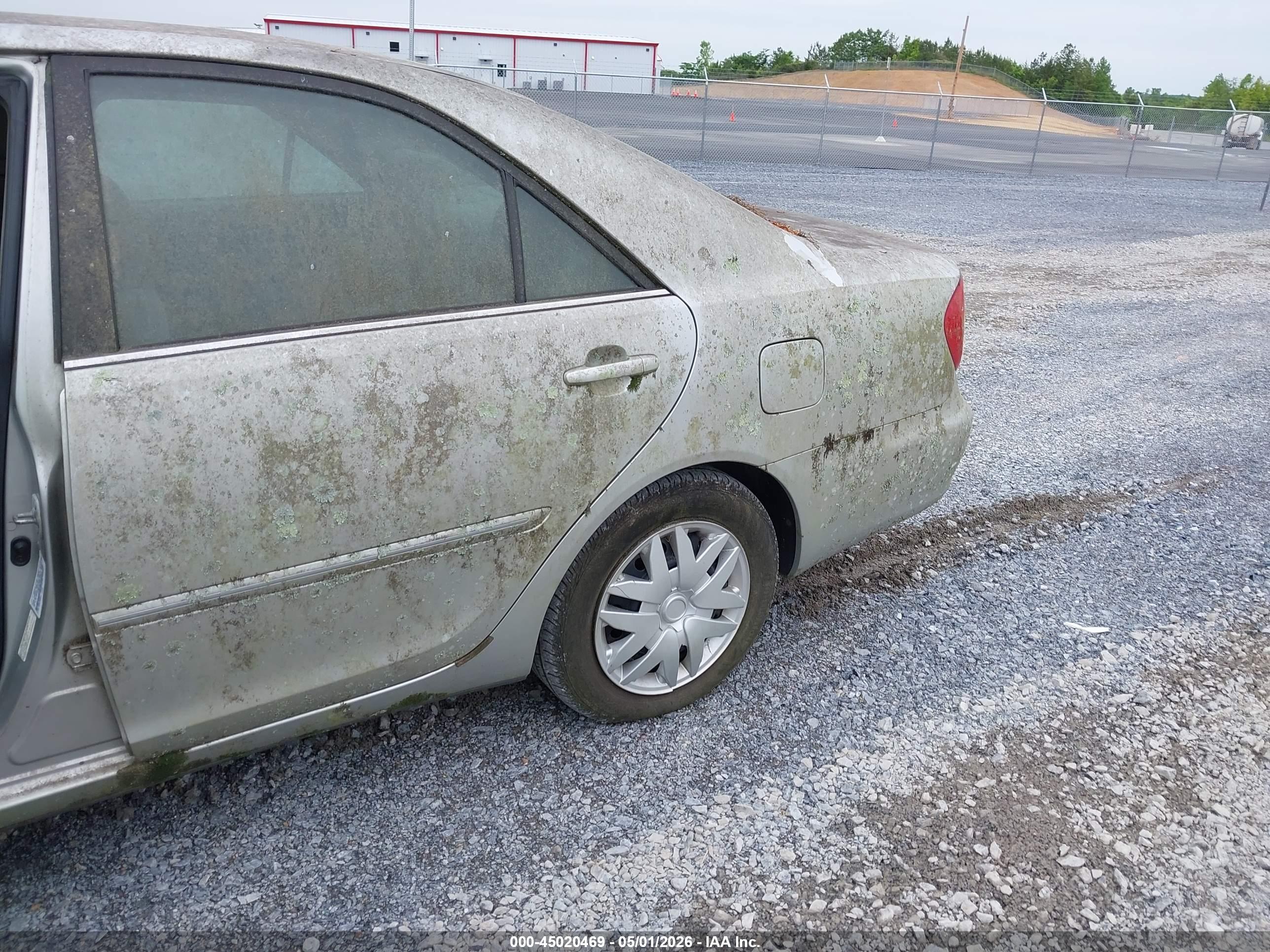 TOYOTA CAMRY image 6