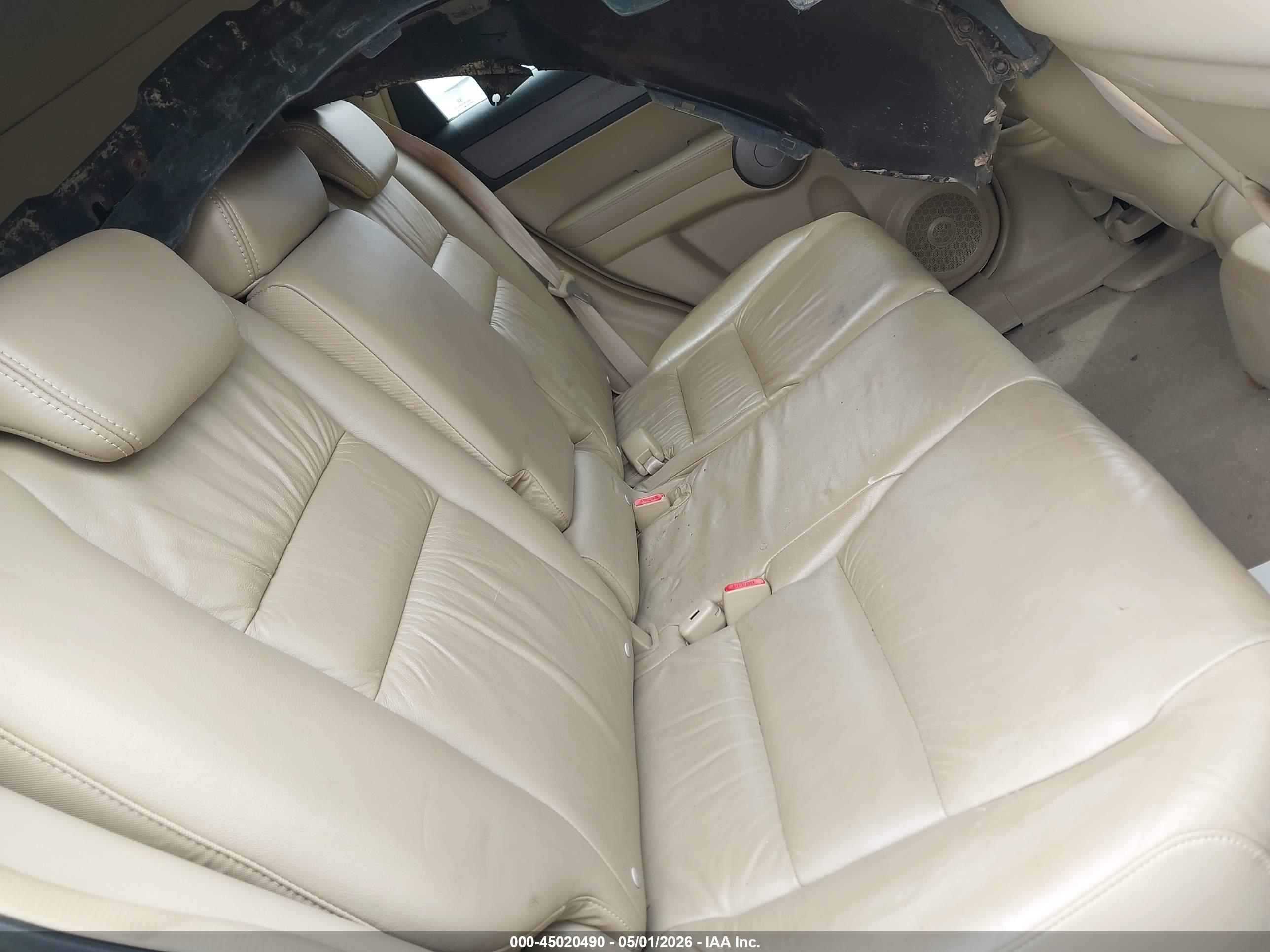 HONDA CR-V image 8