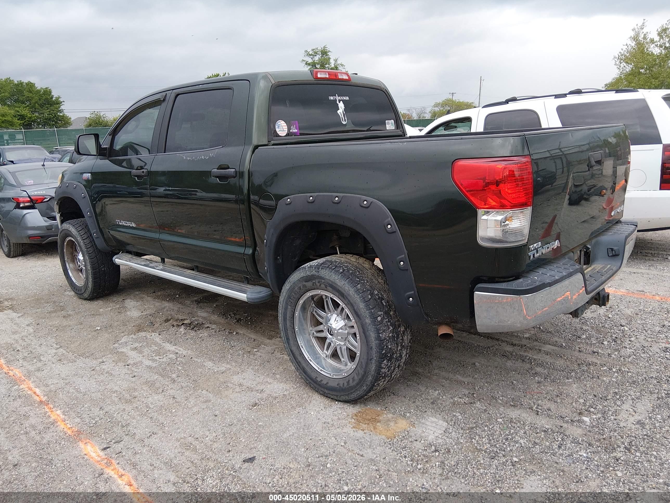 TOYOTA TUNDRA image 3