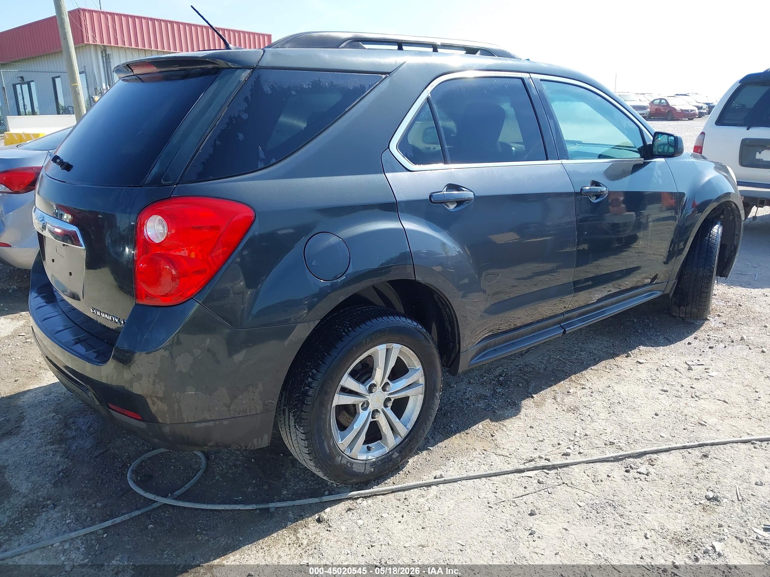 CHEVROLET EQUINOX image 4