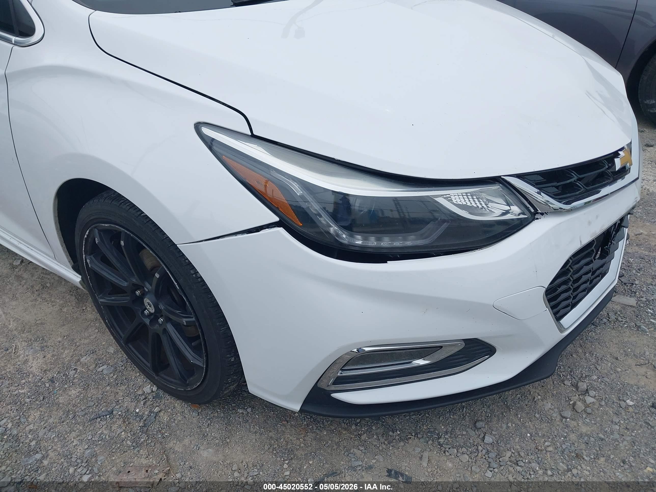 CHEVROLET CRUZE image 6