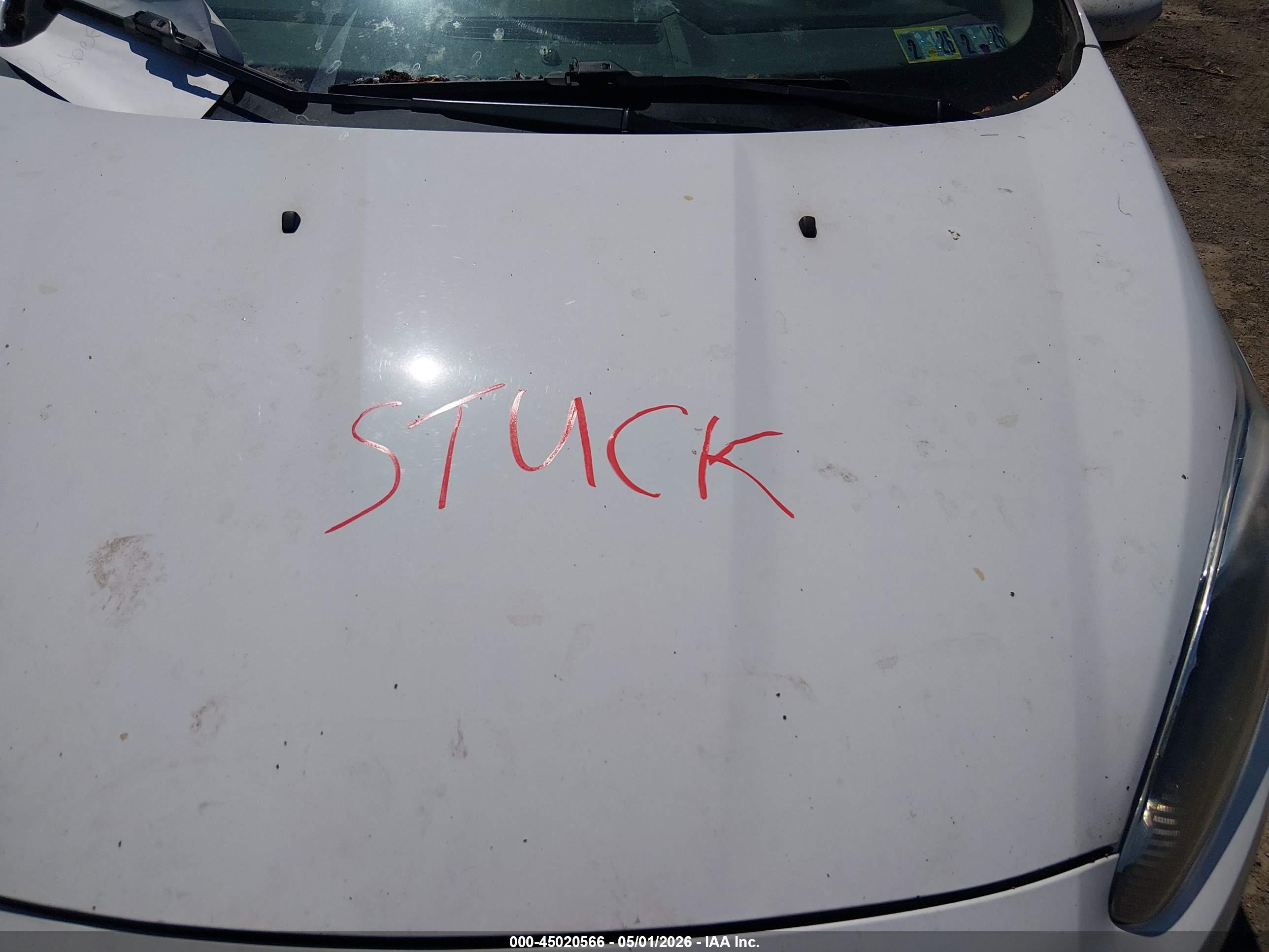 FORD FIESTA image 10