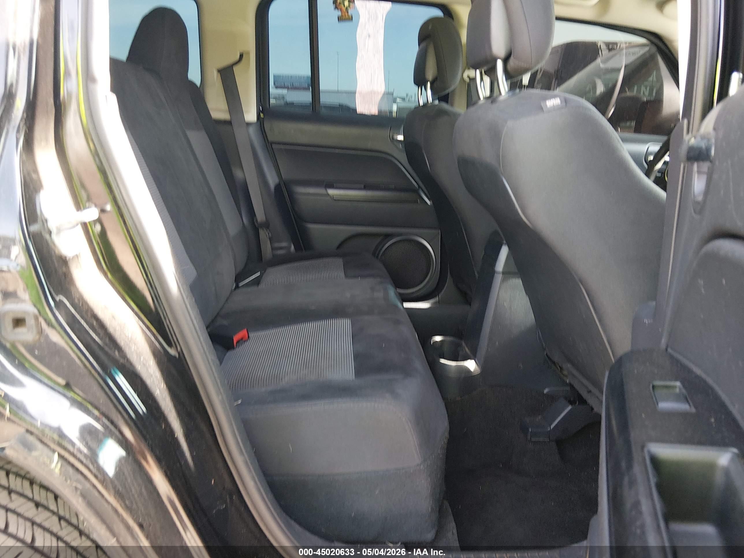 JEEP PATRIOT image 8
