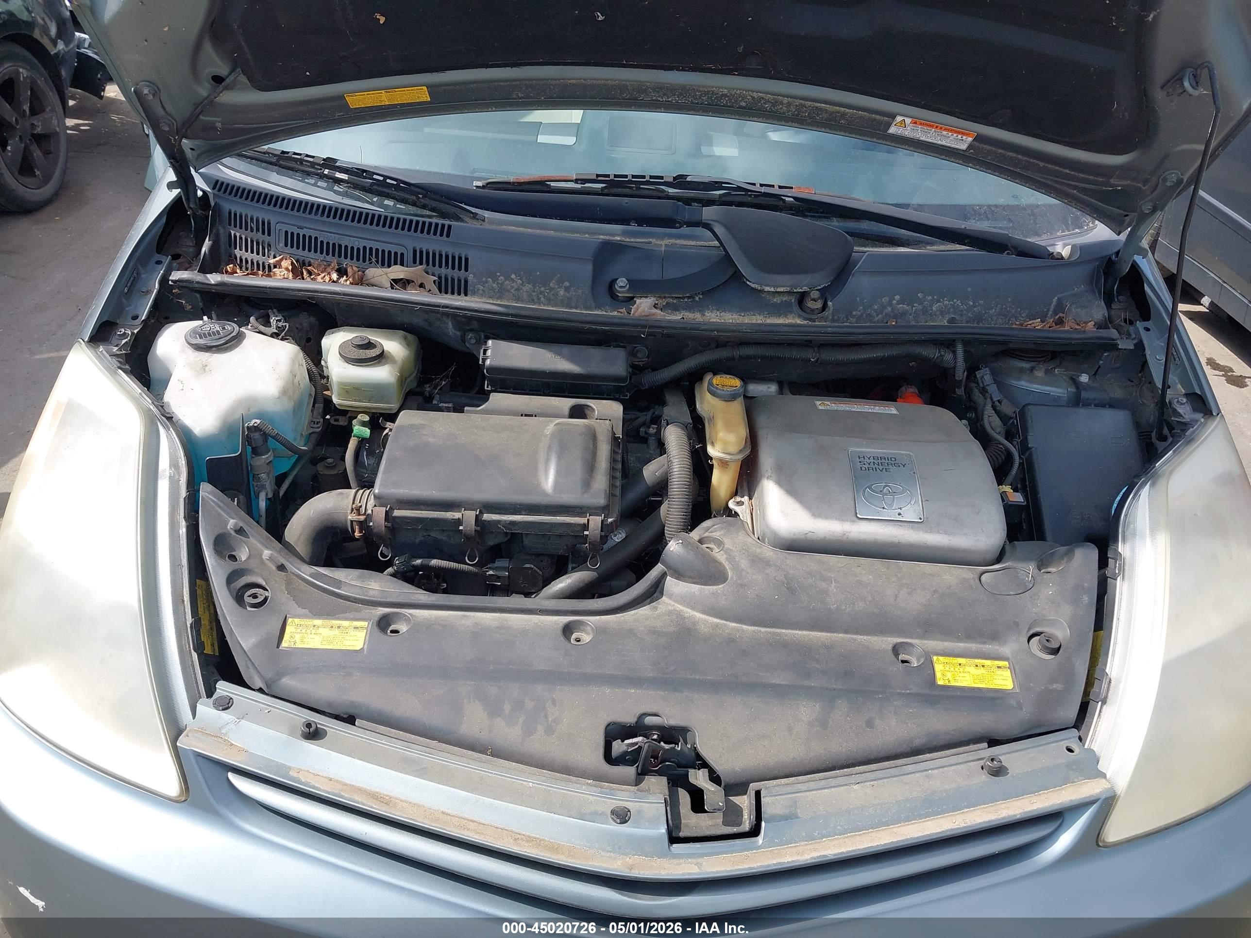 TOYOTA PRIUS image 10