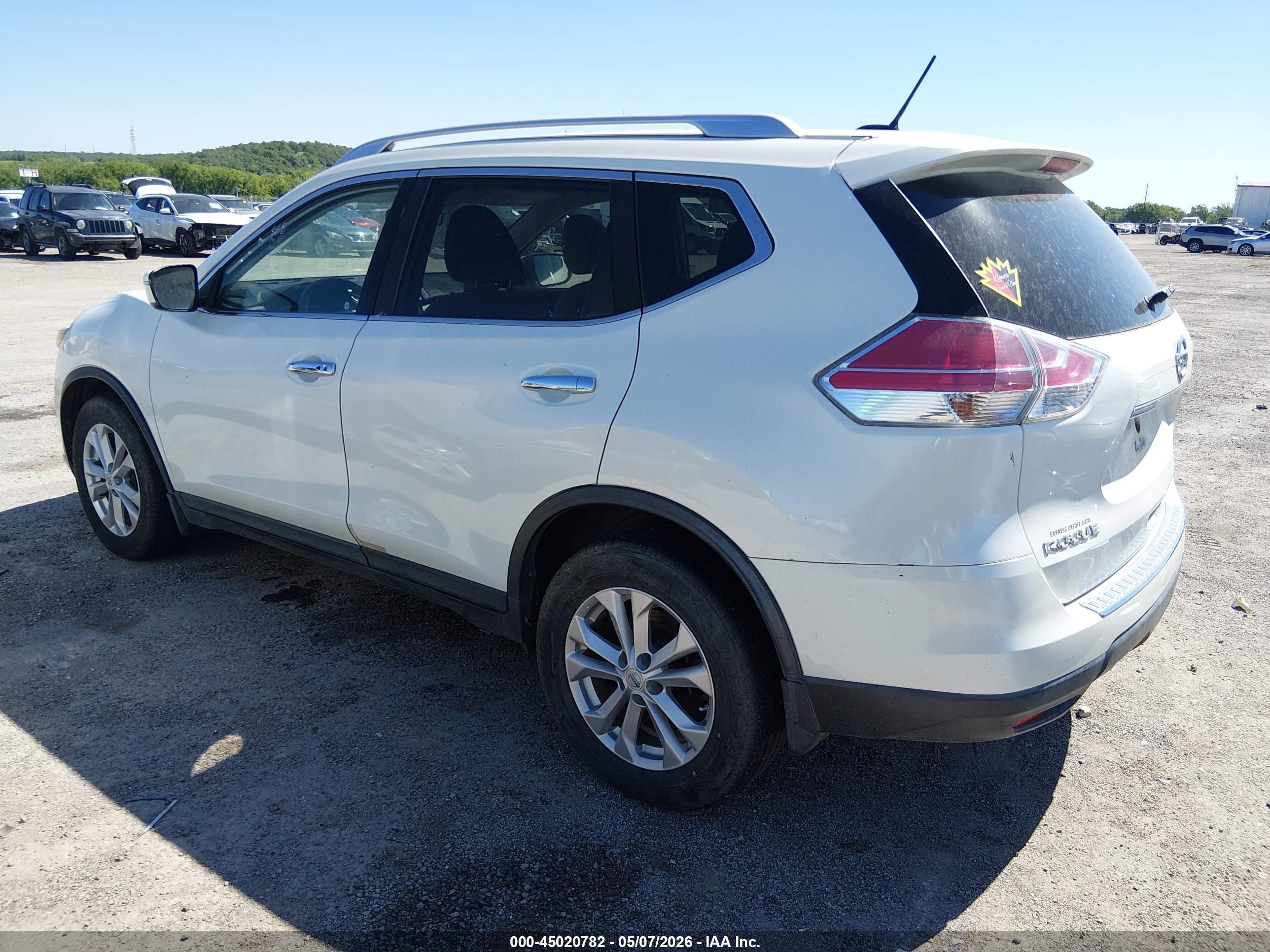NISSAN ROGUE image 3