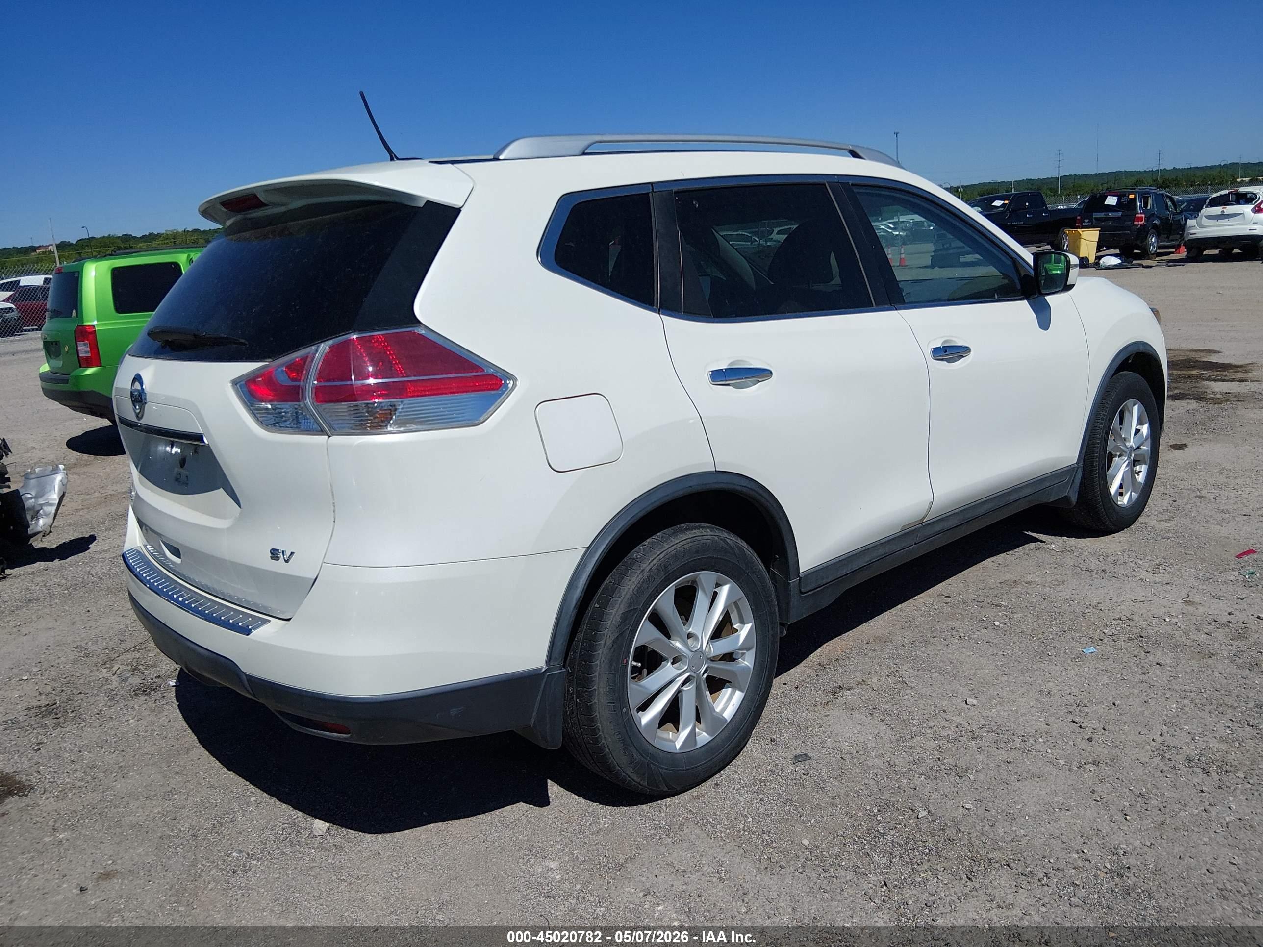 NISSAN ROGUE image 4