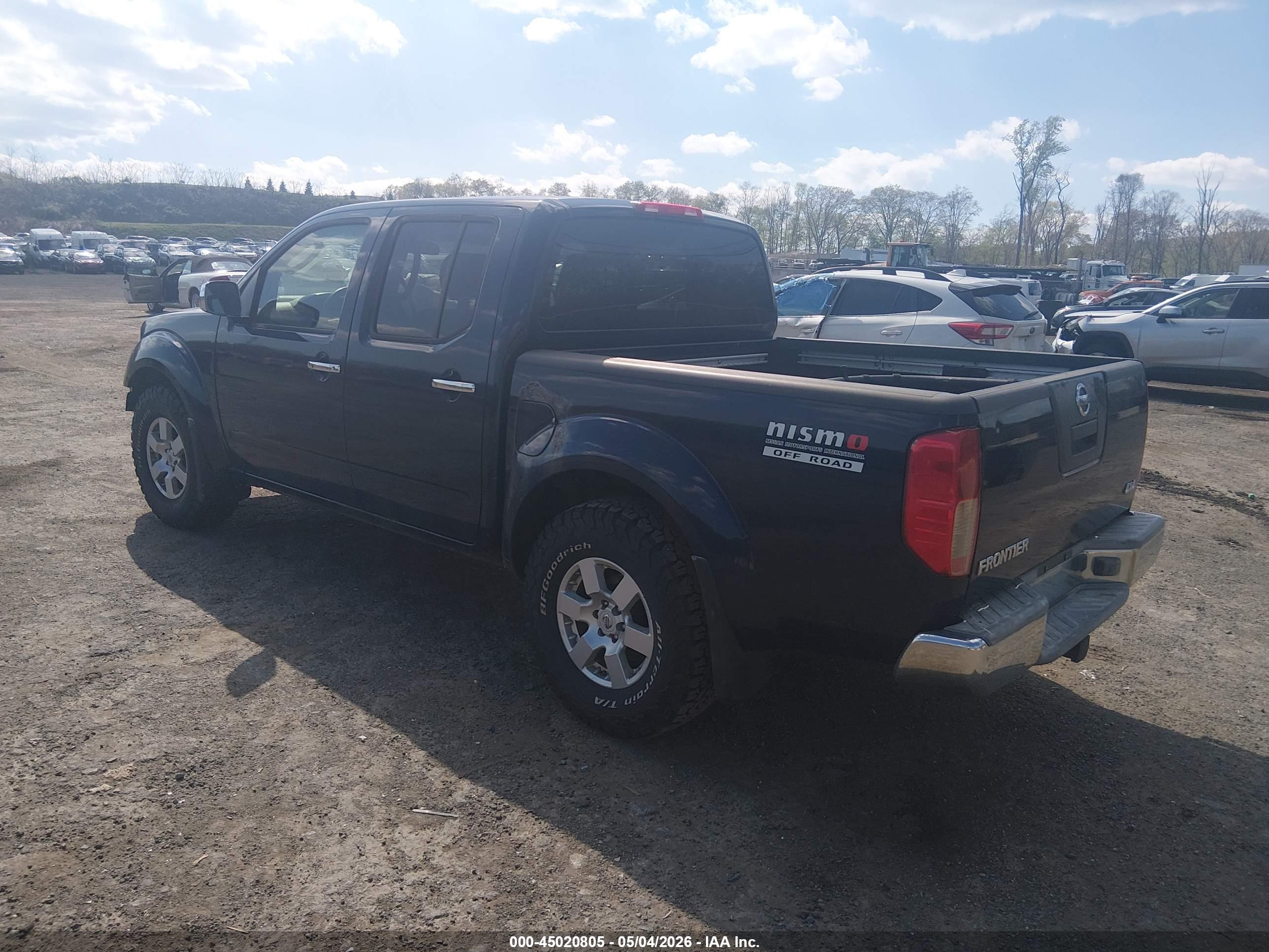 NISSAN FRONTIER image 3