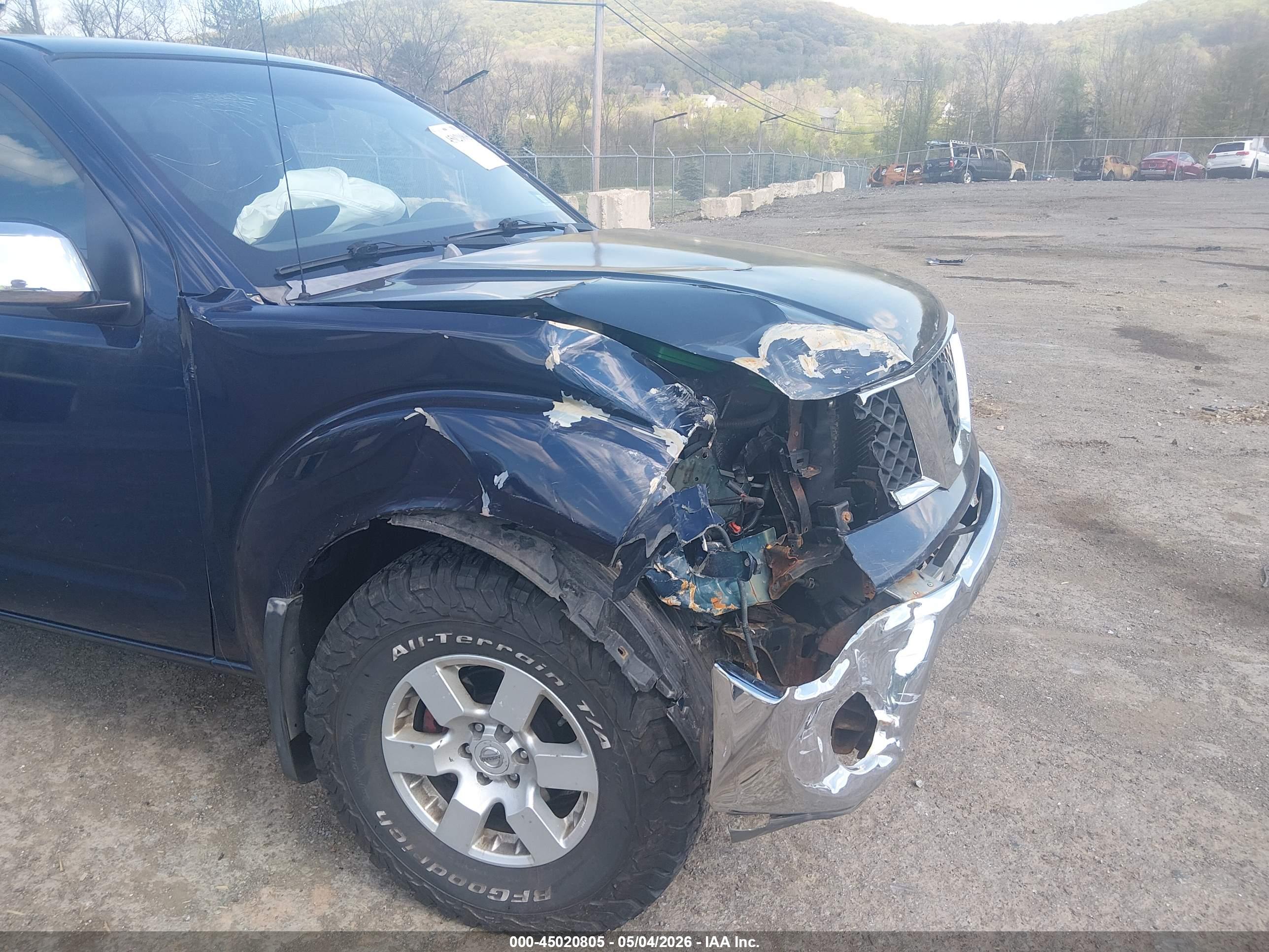 NISSAN FRONTIER image 6