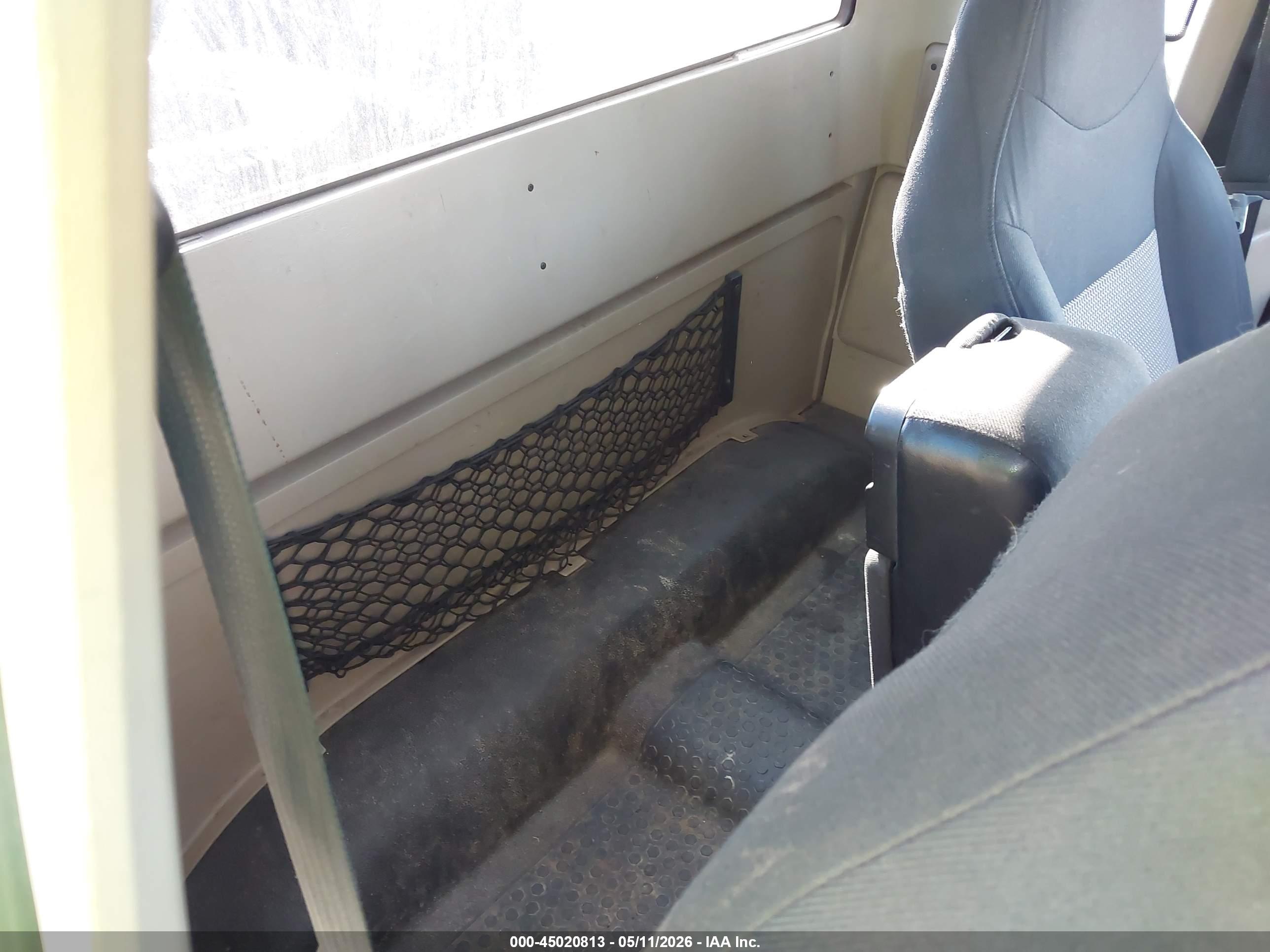 FORD RANGER image 8