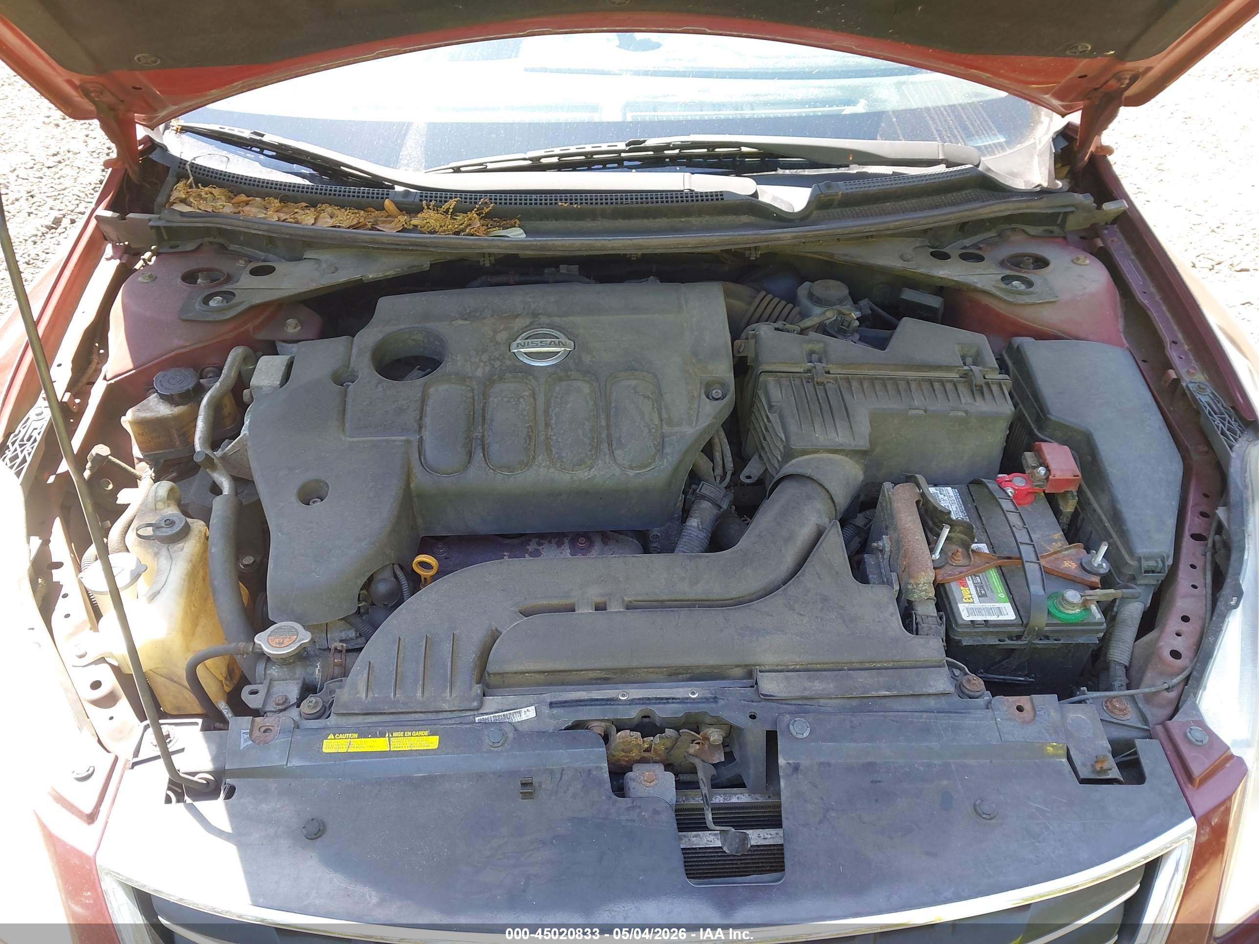 NISSAN ALTIMA image 10